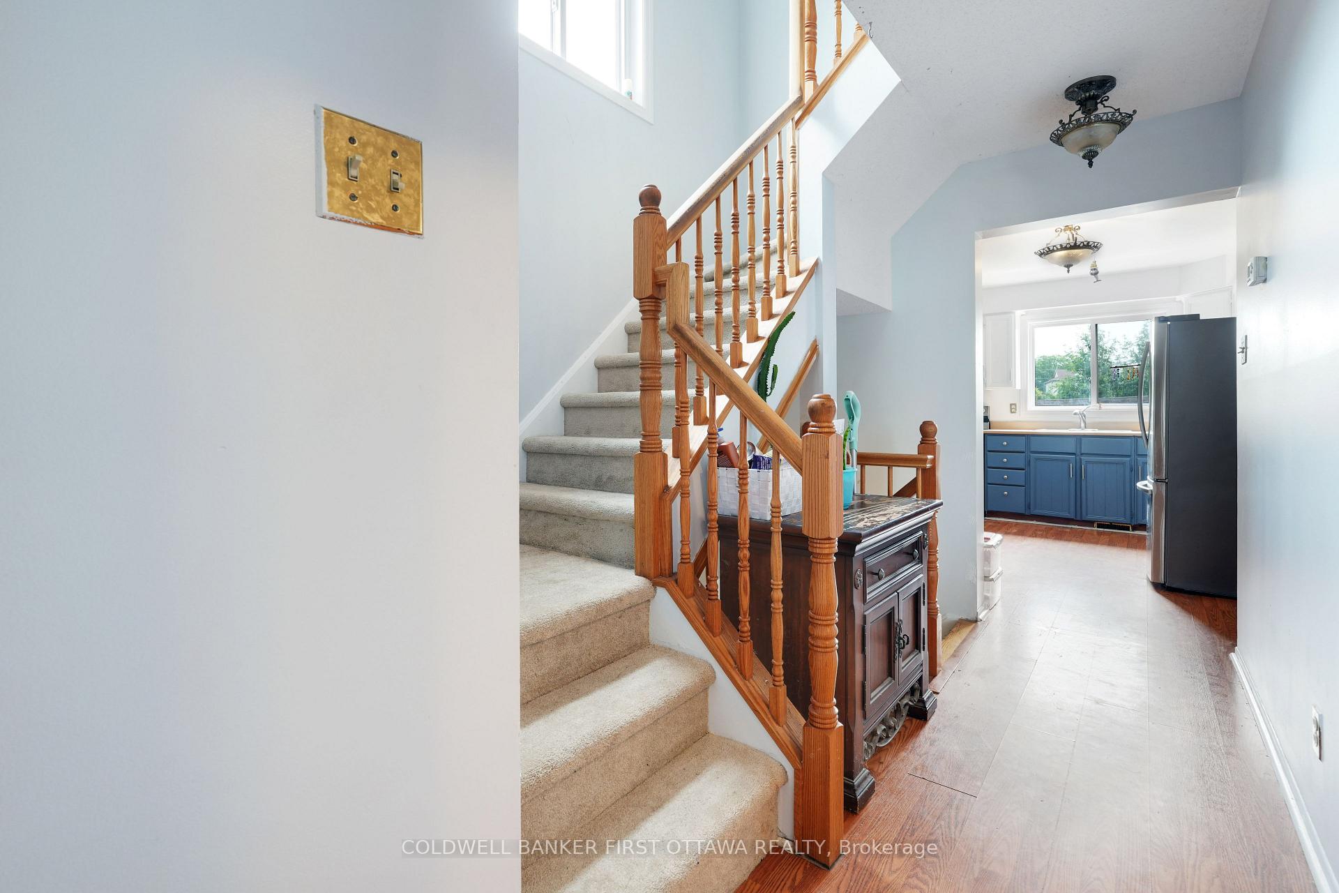 Photo 6 of 46A Medhurst Drive, Ottawa, Tanglewood — HOMEH