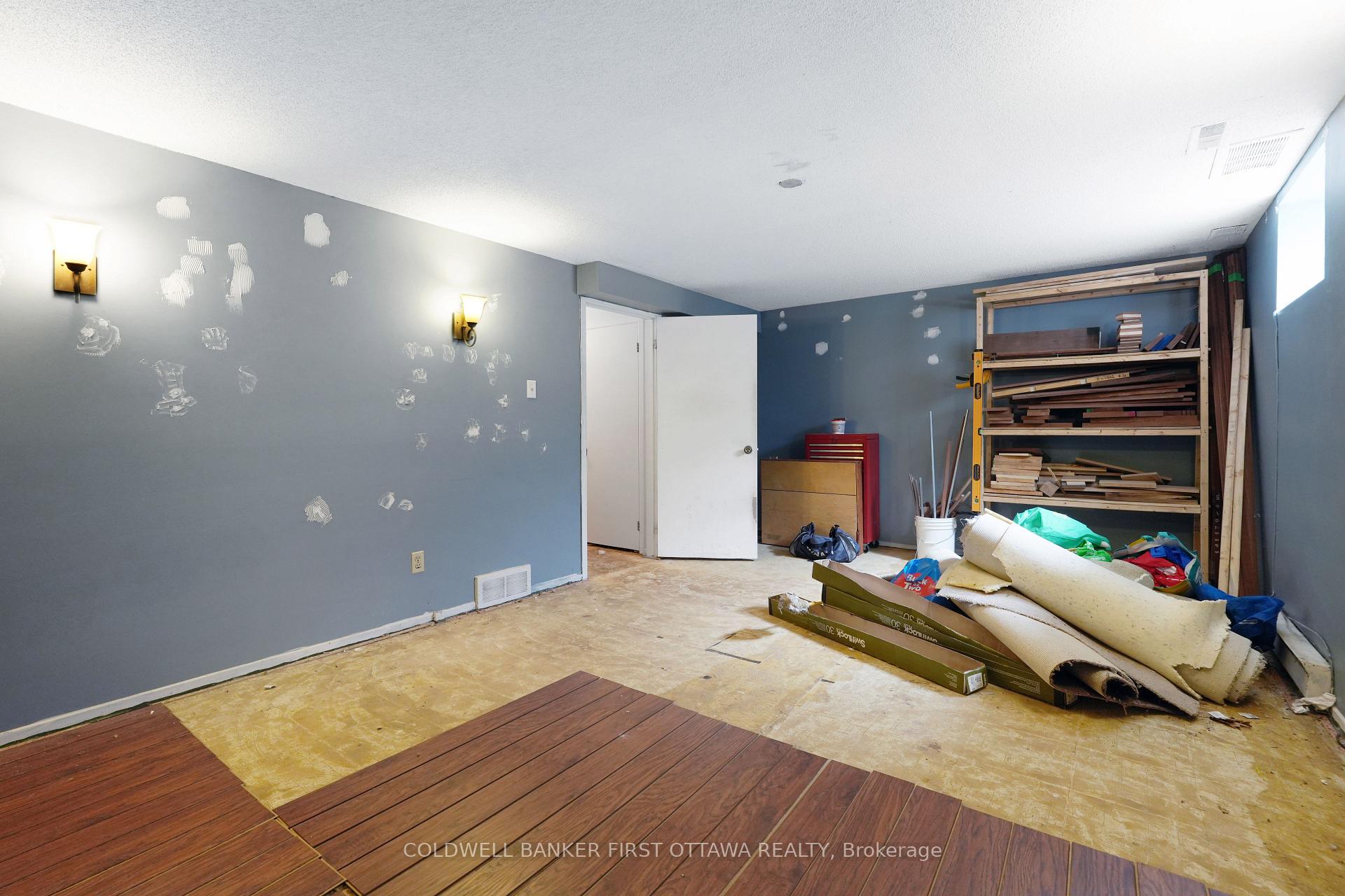 Photo 15 of 46A Medhurst Drive, Ottawa, Tanglewood — HOMEH
