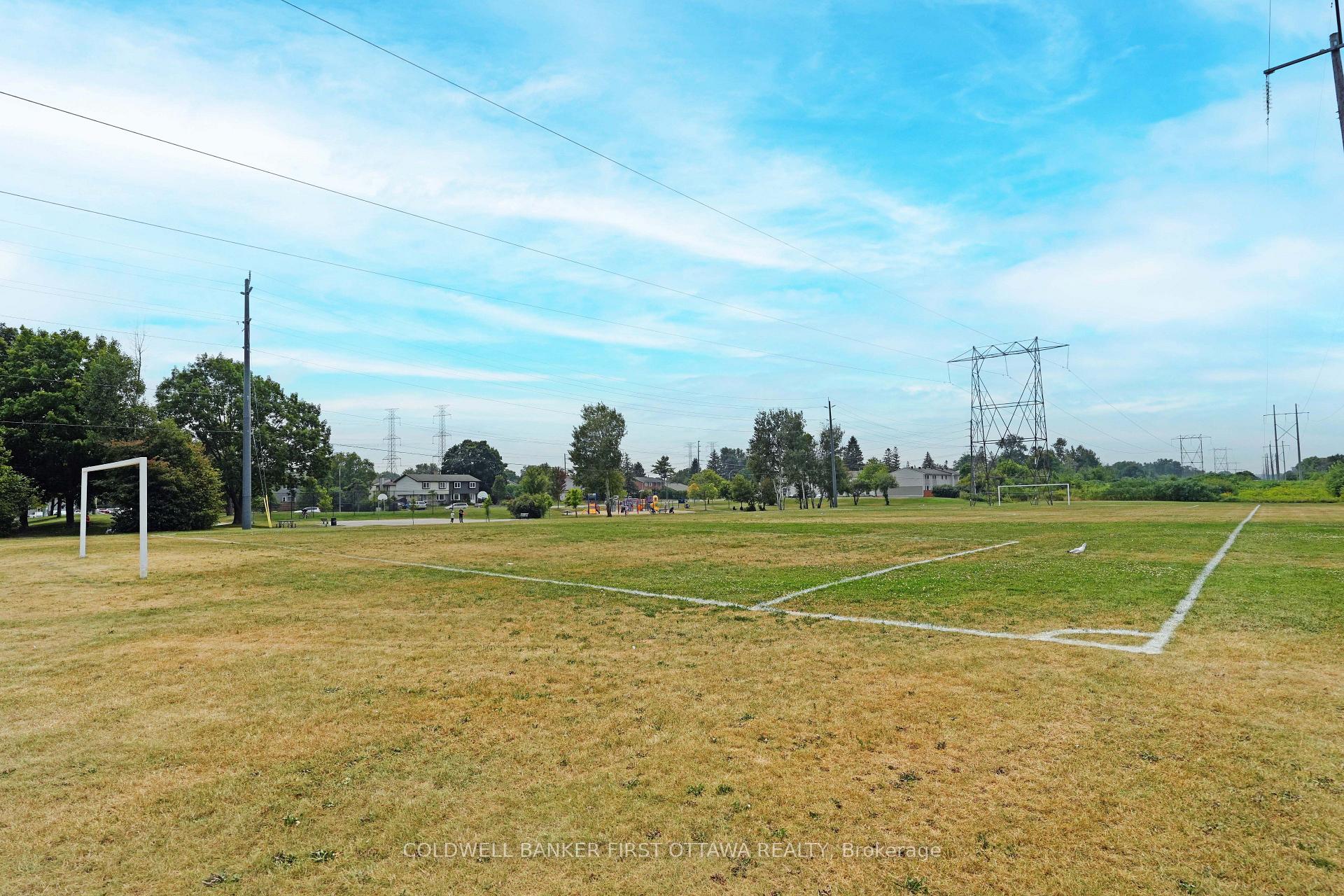 Photo 25 of 46A Medhurst Drive, Ottawa, Tanglewood — HOMEH