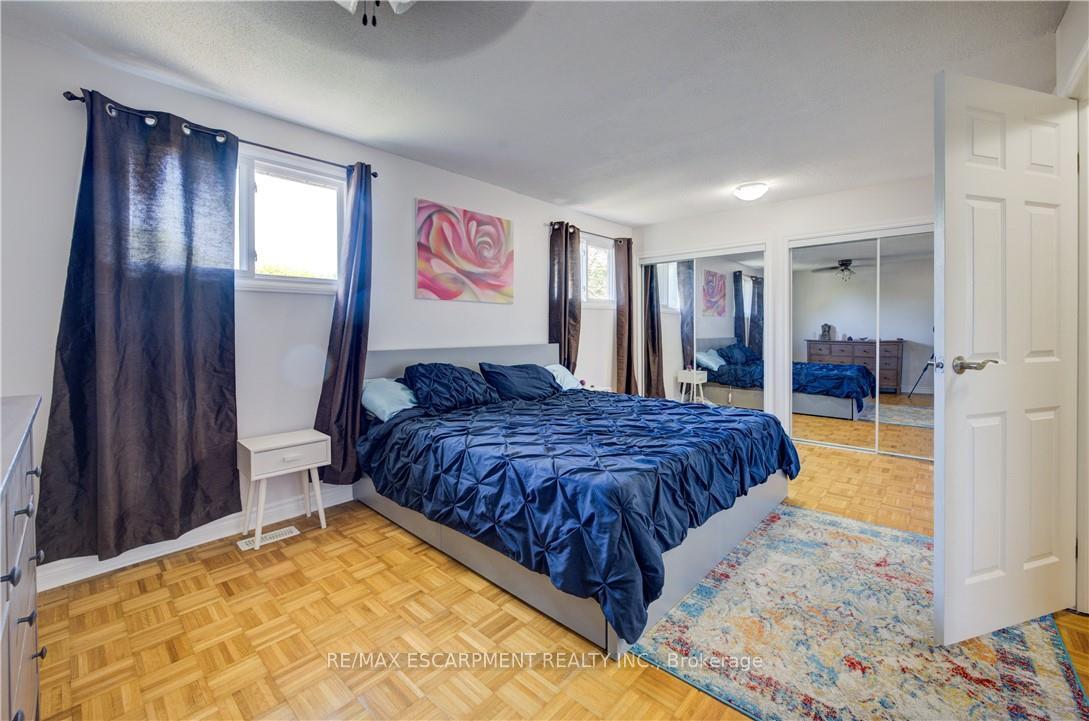 Photo 12 of 7 Fuller Court, Hamilton, Stoney Creek Mountain — HOMEH