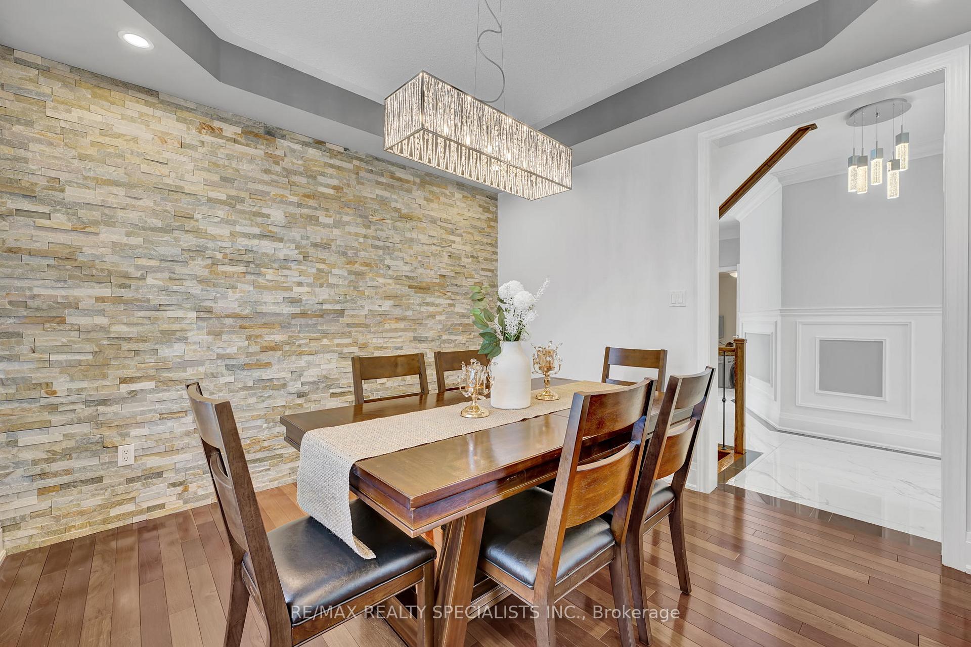 Photo 6 of 4 Tovey Terrace, Brampton, Sandringham-Wellington — HOMEH
