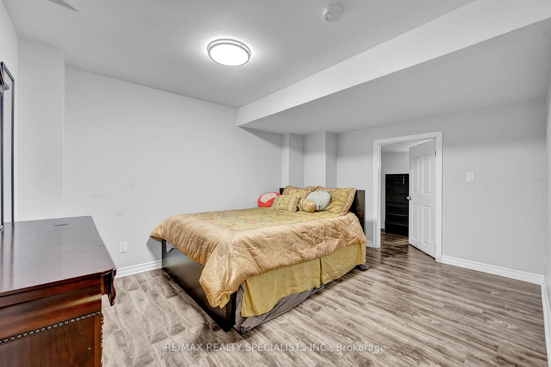 Photo 23 of 4 Tovey Terrace, Brampton, Sandringham-Wellington — HOMEH