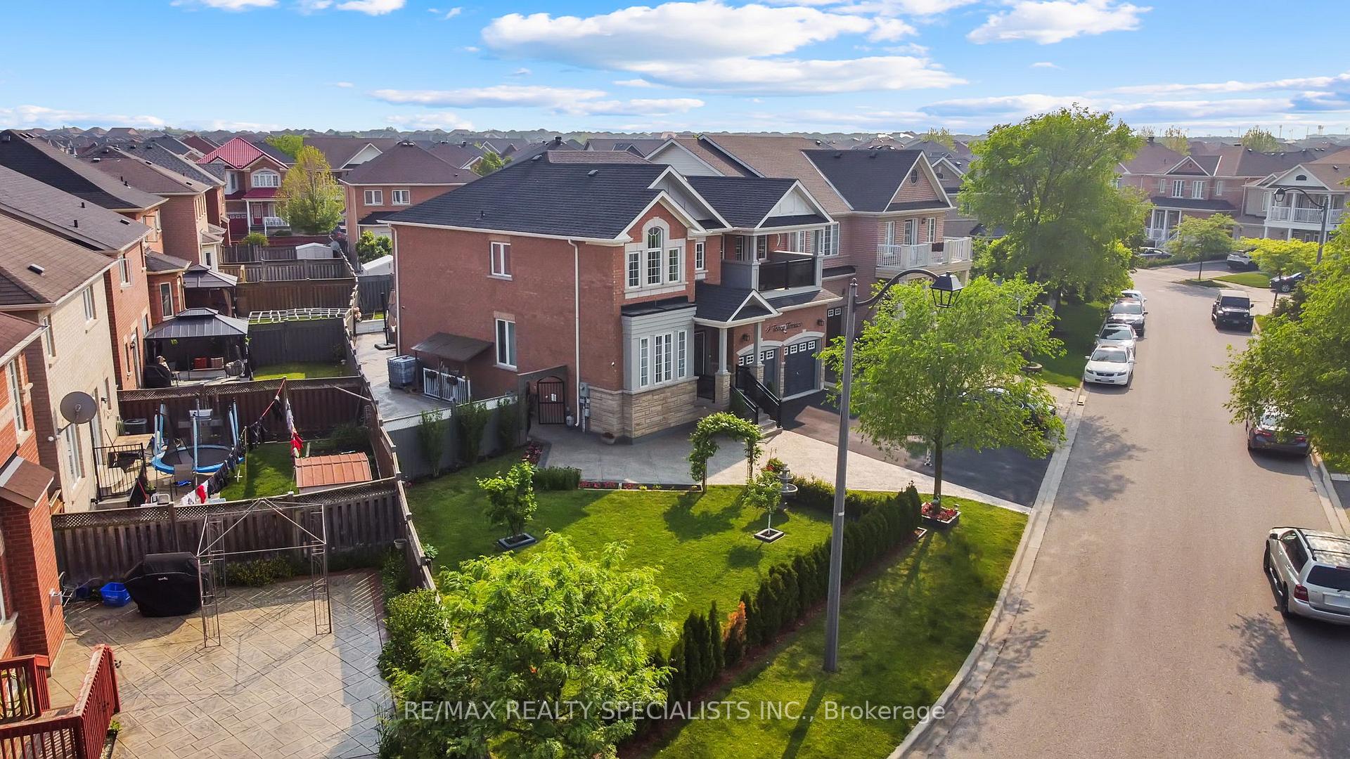 Photo 28 of 4 Tovey Terrace, Brampton, Sandringham-Wellington — HOMEH
