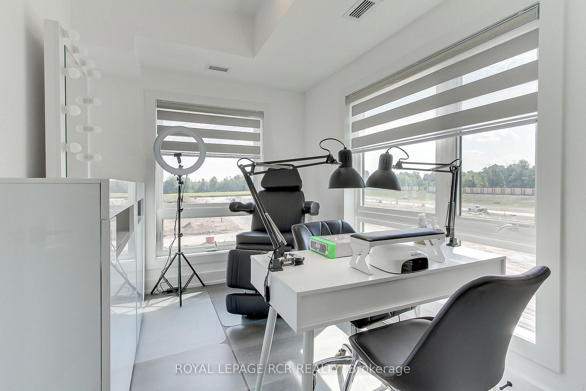 Photo 26 of Unit 412, 10 Culinary Lane, Barrie, Rural Barrie Southeast — HOMEH