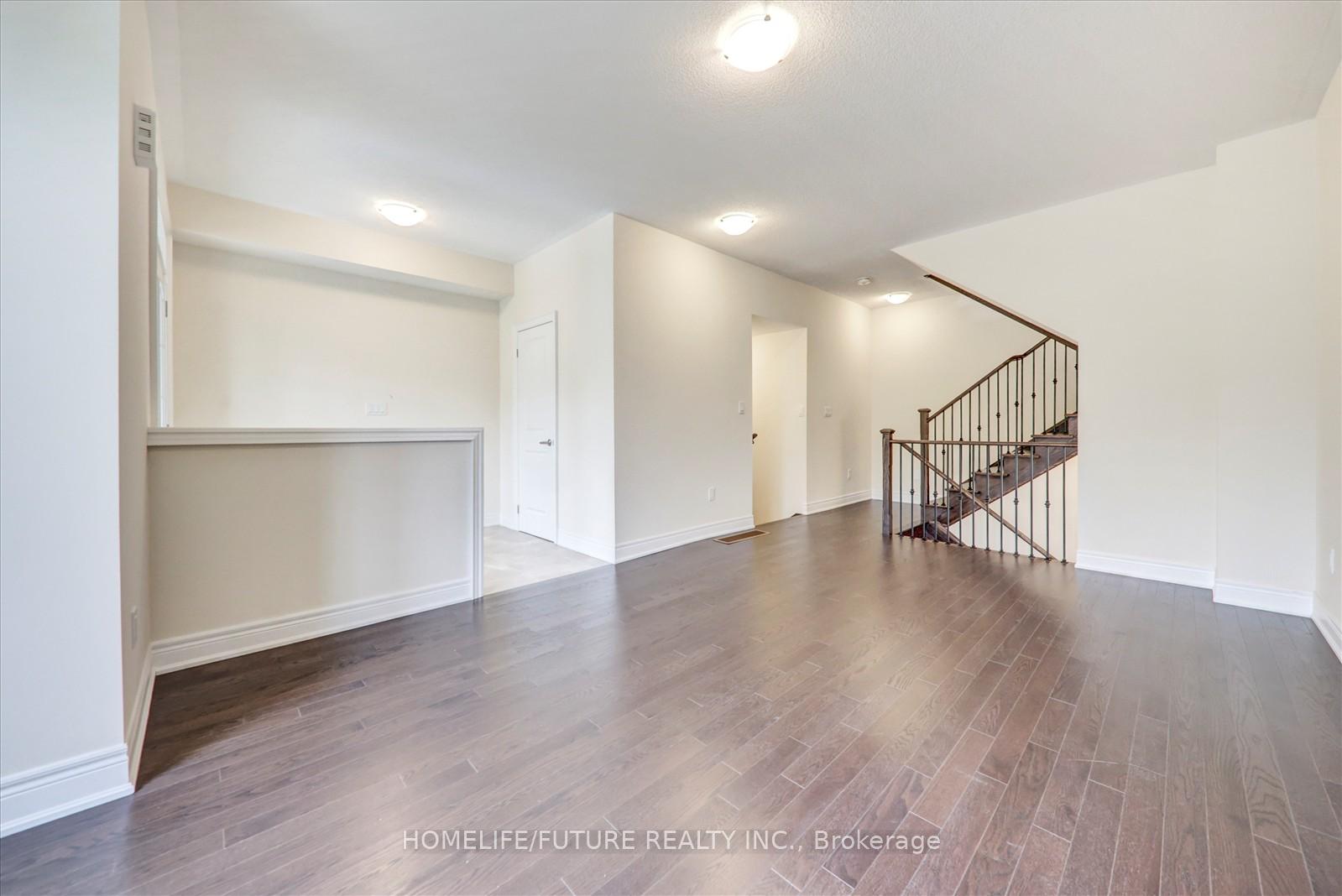 Photo 8 of 277 Kirkham Drive, Markham, Cedarwood — HOMEH