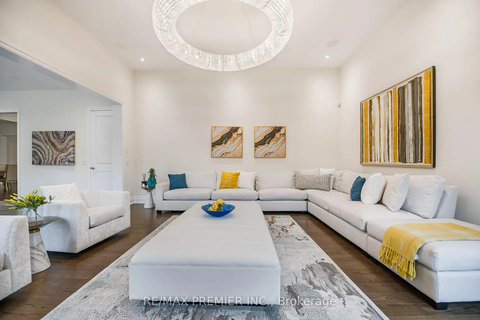Photo 25 of 30 Enclave Court, Vaughan, Kleinburg — HOMEH