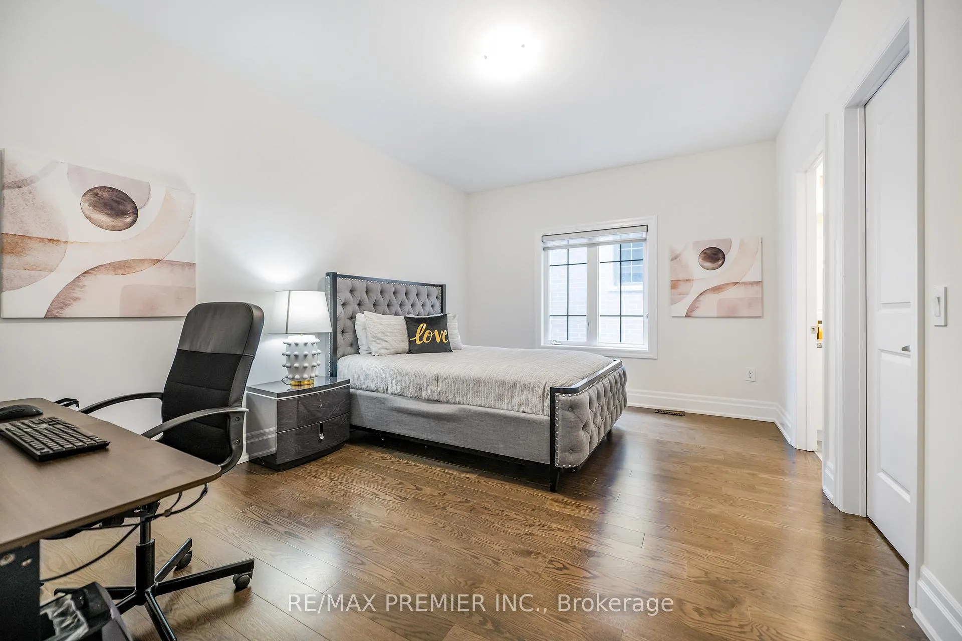 Photo 36 of 30 Enclave Court, Vaughan, Kleinburg — HOMEH