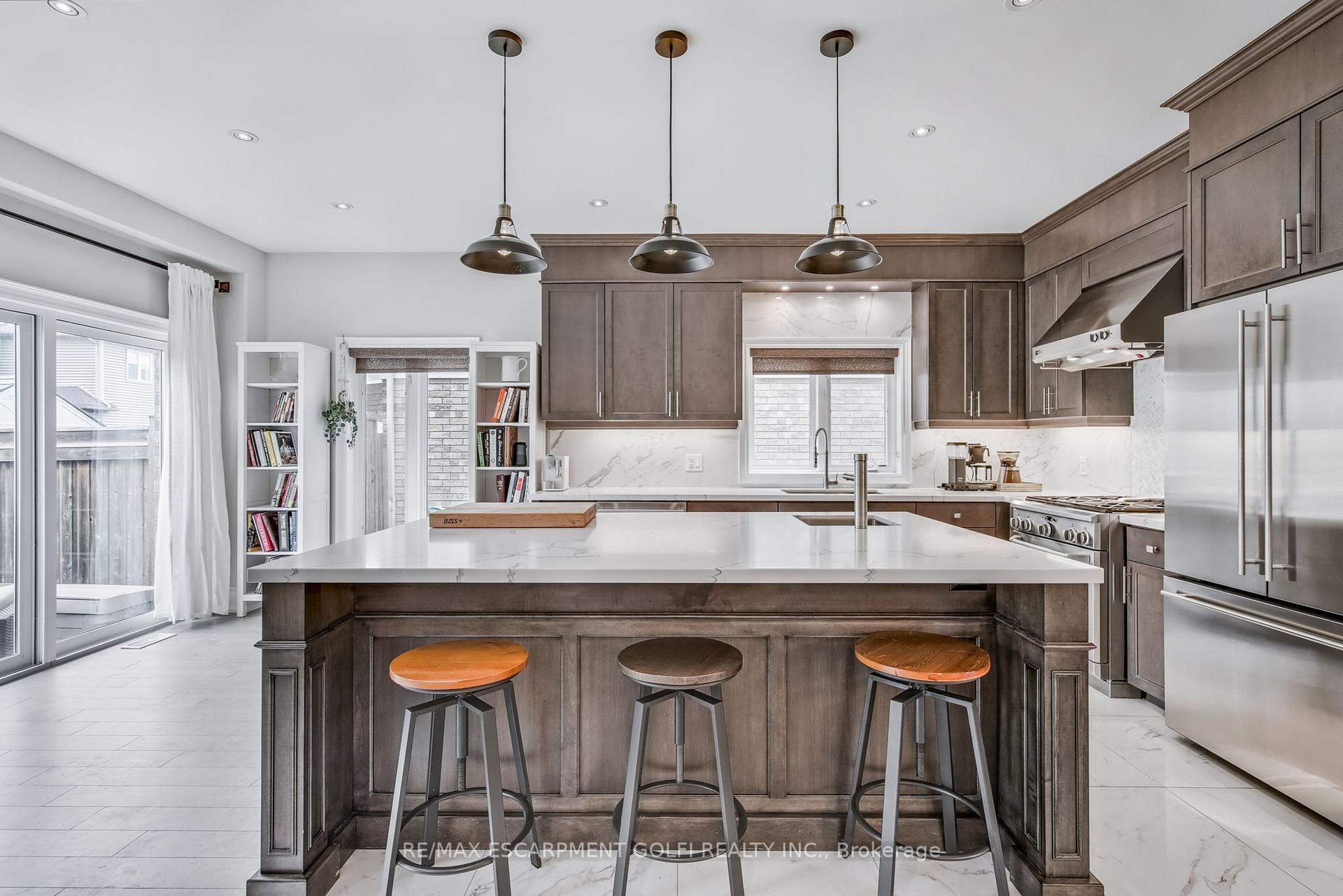 Photo 30 of 168 Bookjans Drive, Hamilton, Meadowlands — HOMEH