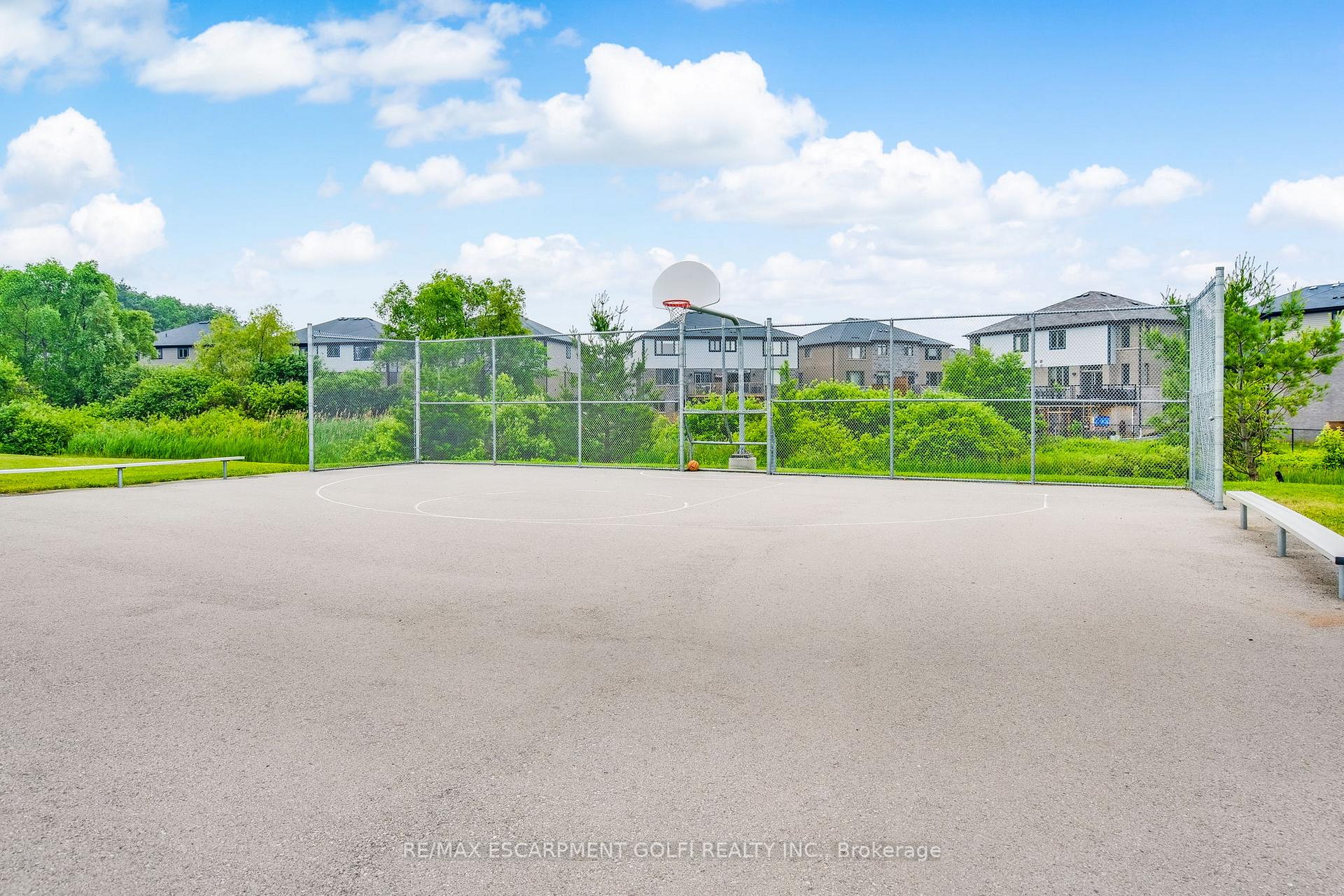 Photo 52 of 168 Bookjans Drive, Hamilton, Meadowlands — HOMEH