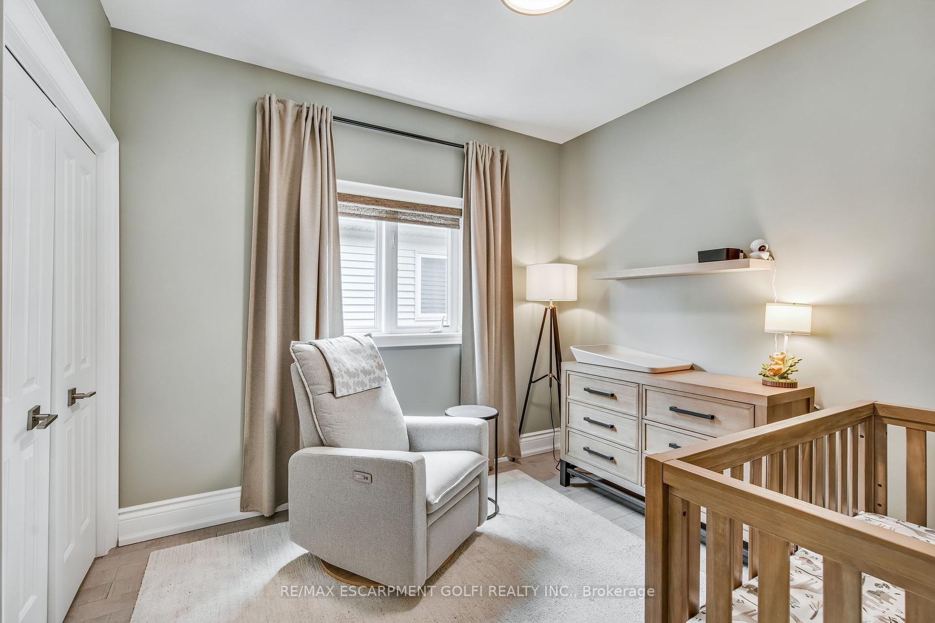 Photo 20 of 168 Bookjans Drive, Hamilton, Meadowlands — HOMEH