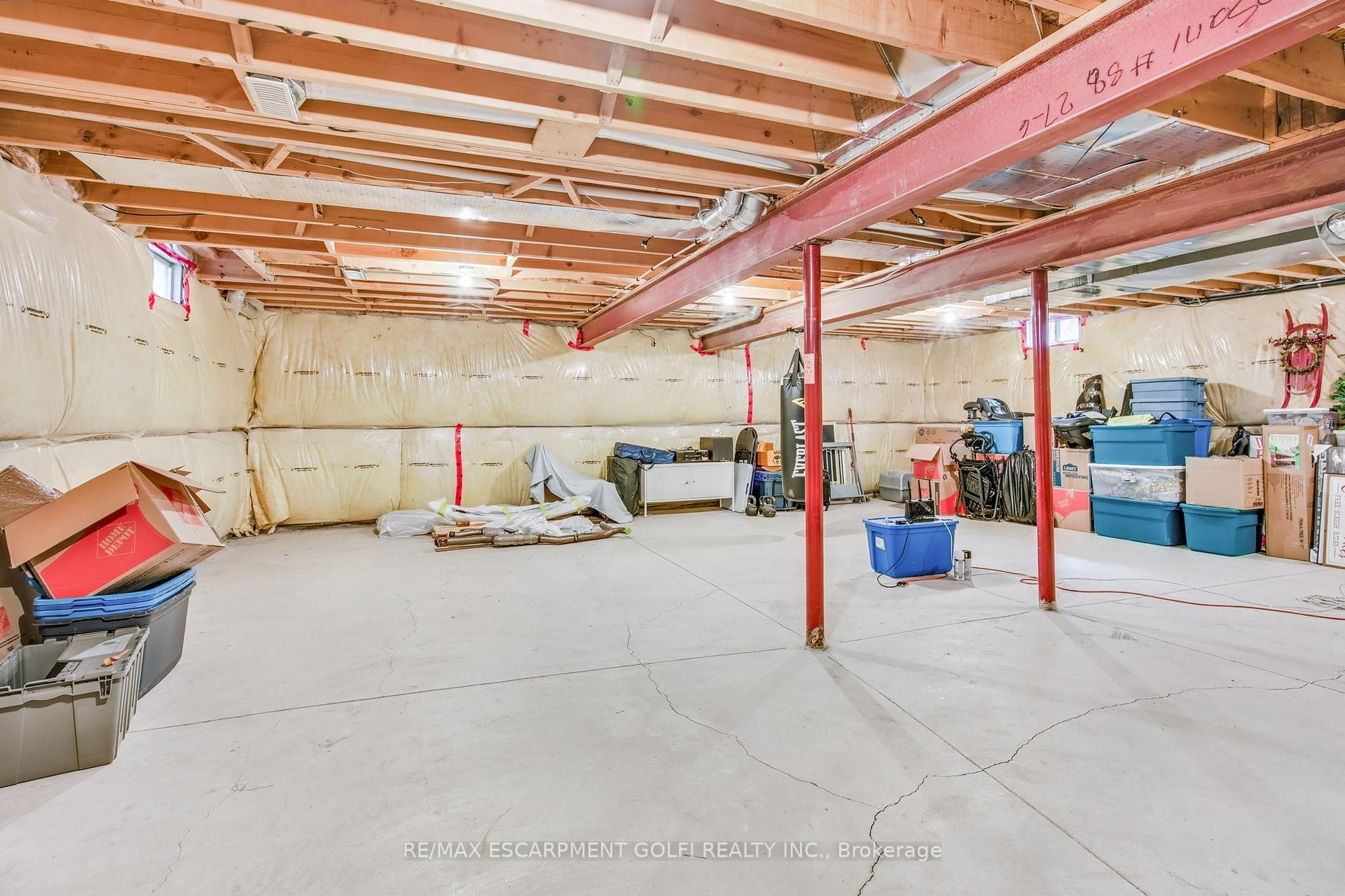Photo 63 of 168 Bookjans Drive, Hamilton, Meadowlands — HOMEH