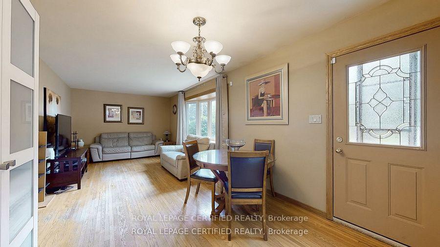 Photo 8 of 289 Henderson Street, Caledon, Bolton West — HOMEH