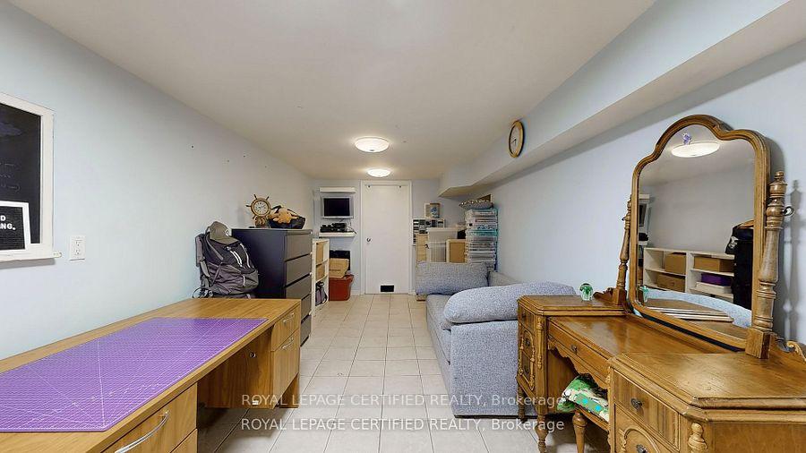 Photo 18 of 289 Henderson Street, Caledon, Bolton West — HOMEH