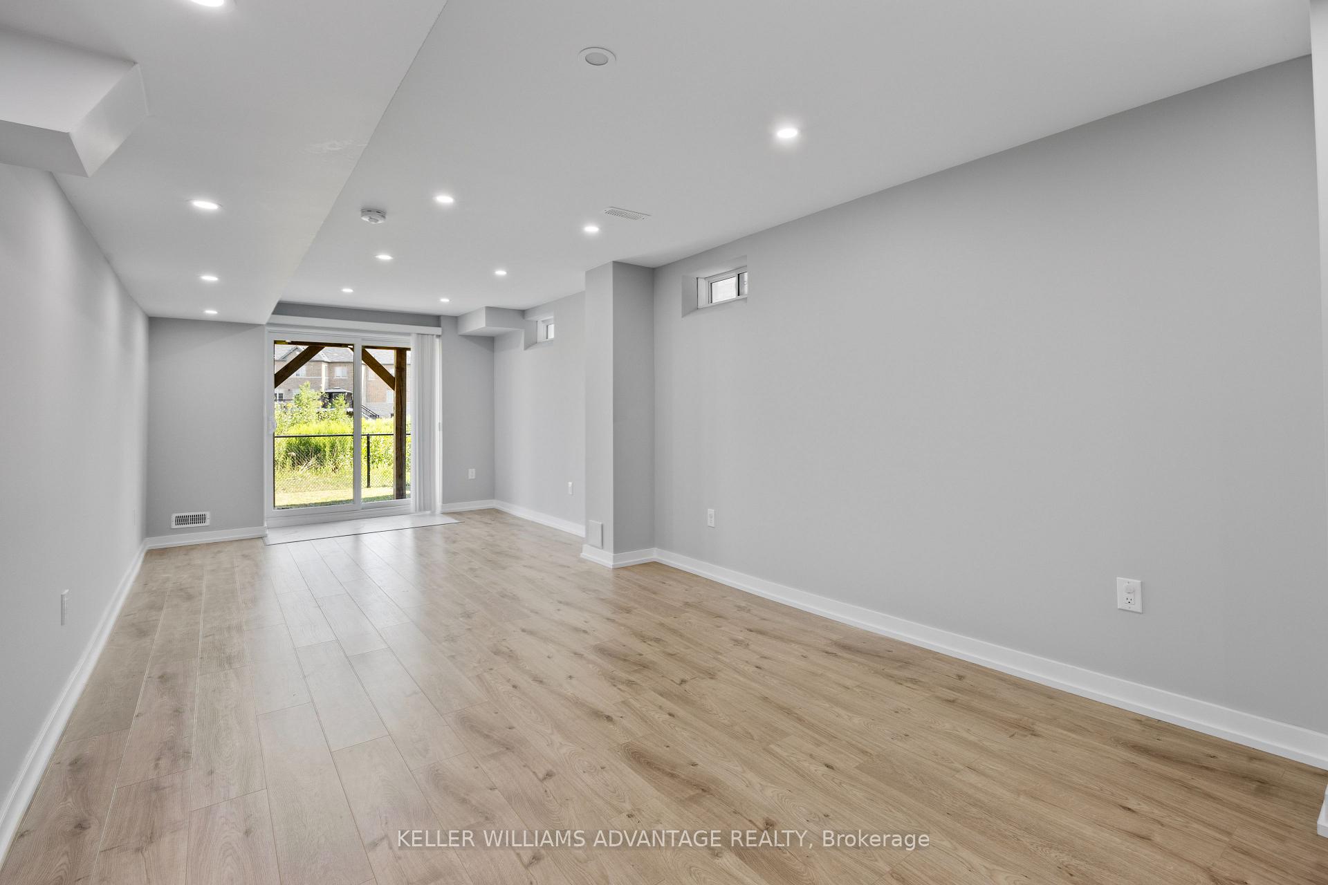 Photo 11 of Unit Bsmt, 41 Hawtrey Road, Brampton, Northwest Brampton — HOMEH