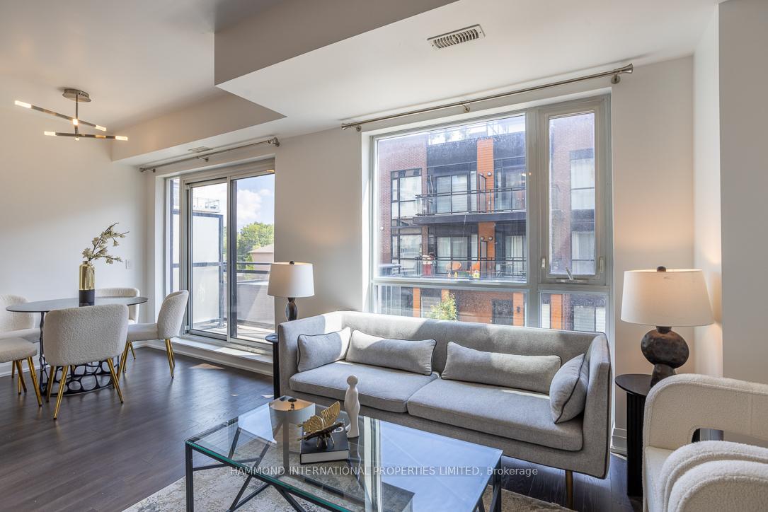 Photo 9 of Unit B903, 5279 Highway 7, Vaughan, Vaughan Grove — HOMEH