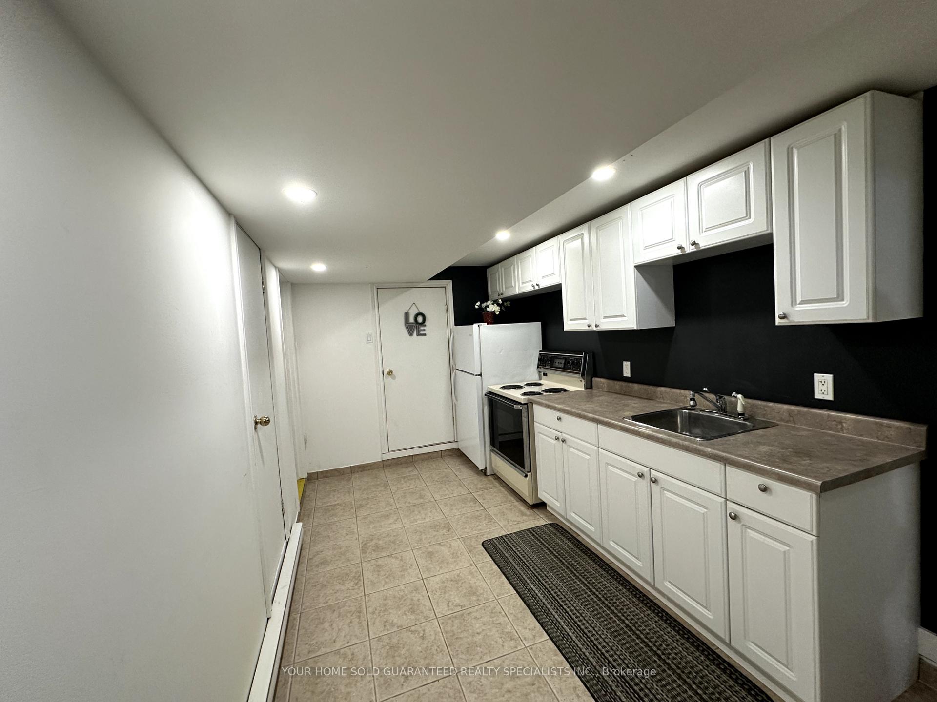 Photo 5 of Unit 7, 24 Toronto Street N, Uxbridge — HOMEH