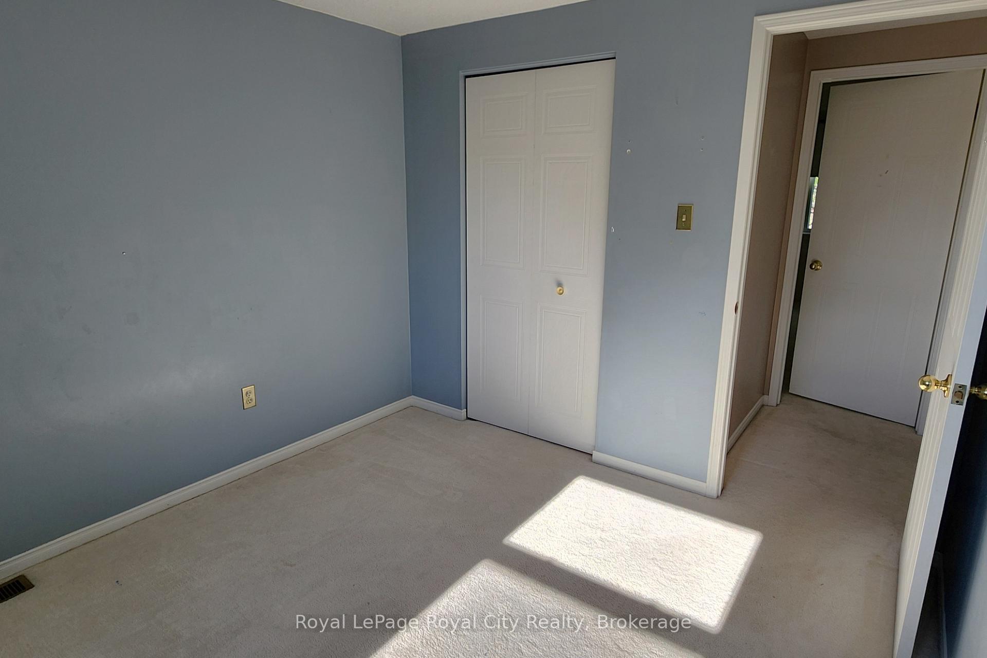 Photo 15 of 11 Rodgers Road, Guelph, Kortright West — HOMEH