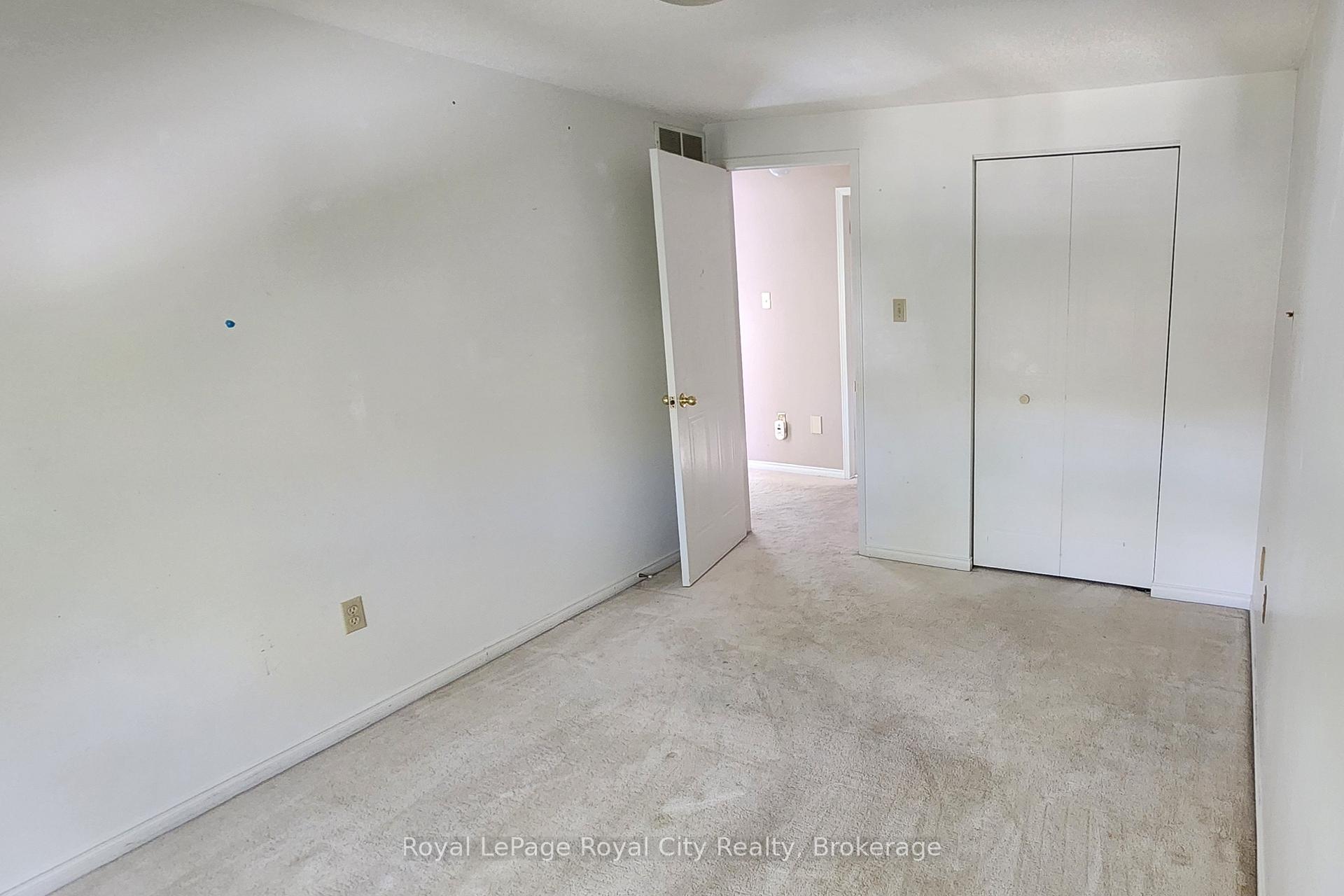 Photo 17 of 11 Rodgers Road, Guelph, Kortright West — HOMEH