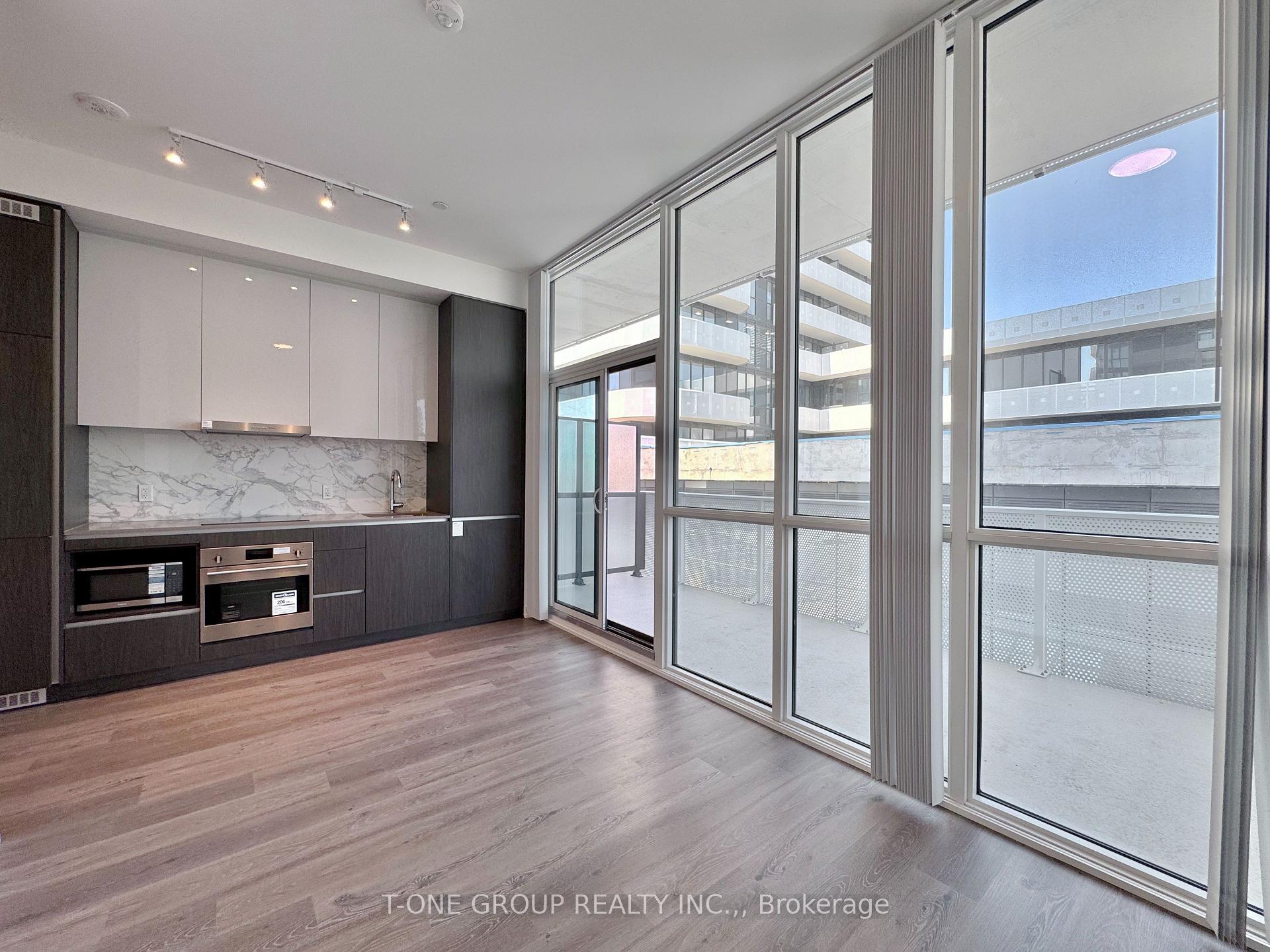 Photo 1 of Unit 607, 28 Interchange Way, Vaughan, Vaughan Corporate Centre — HOMEH