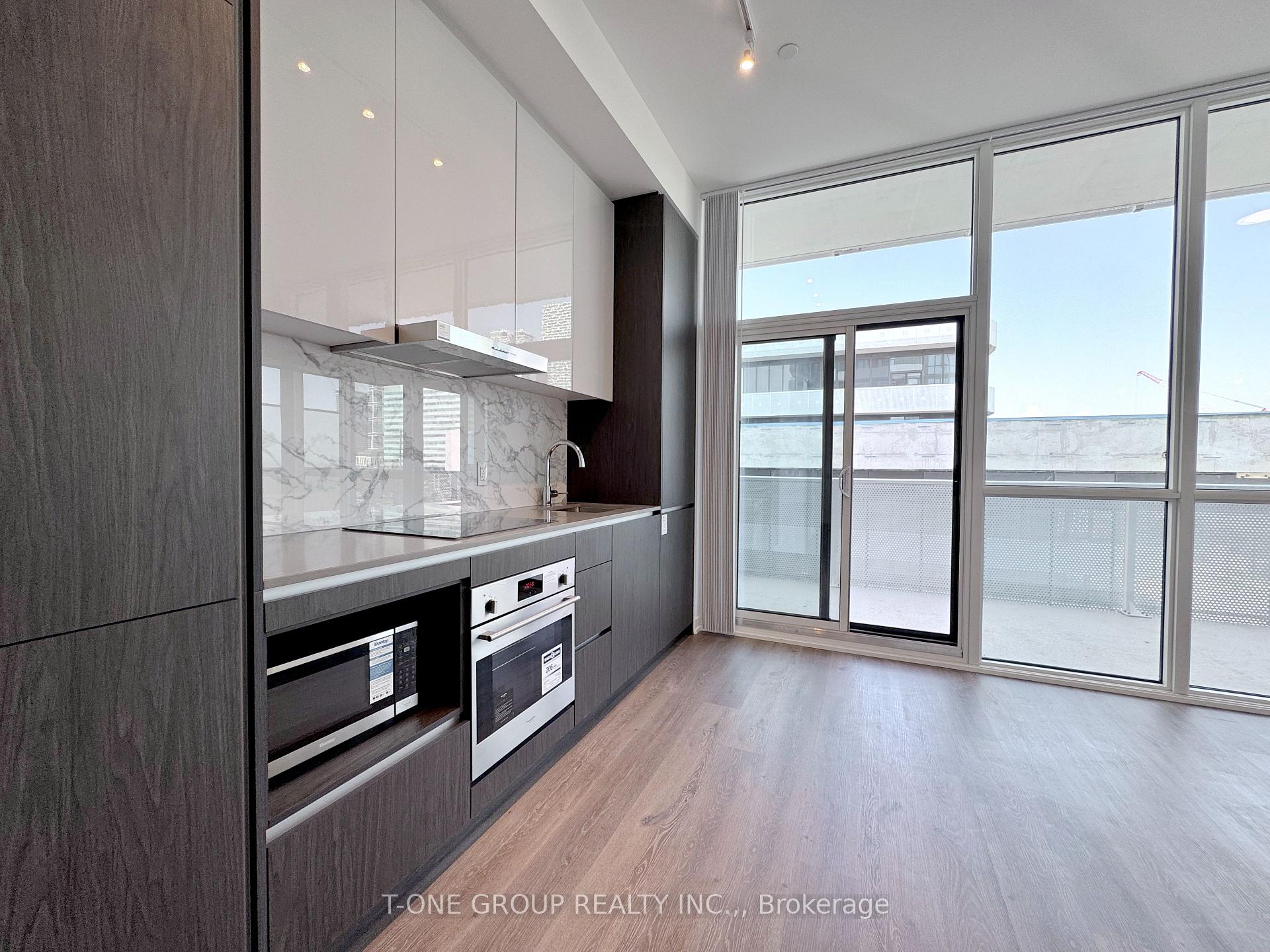 Photo 2 of Unit 607, 28 Interchange Way, Vaughan, Vaughan Corporate Centre — HOMEH