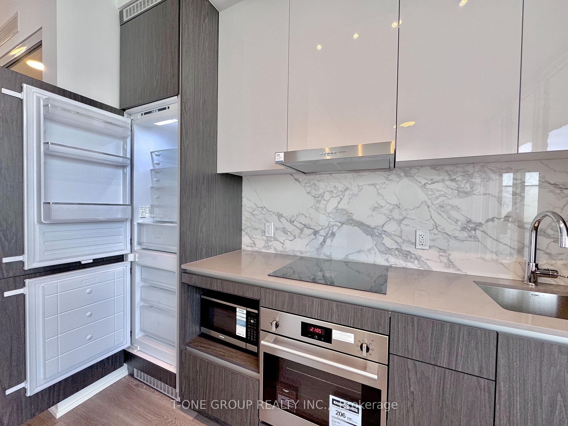 Photo 11 of Unit 607, 28 Interchange Way, Vaughan, Vaughan Corporate Centre — HOMEH