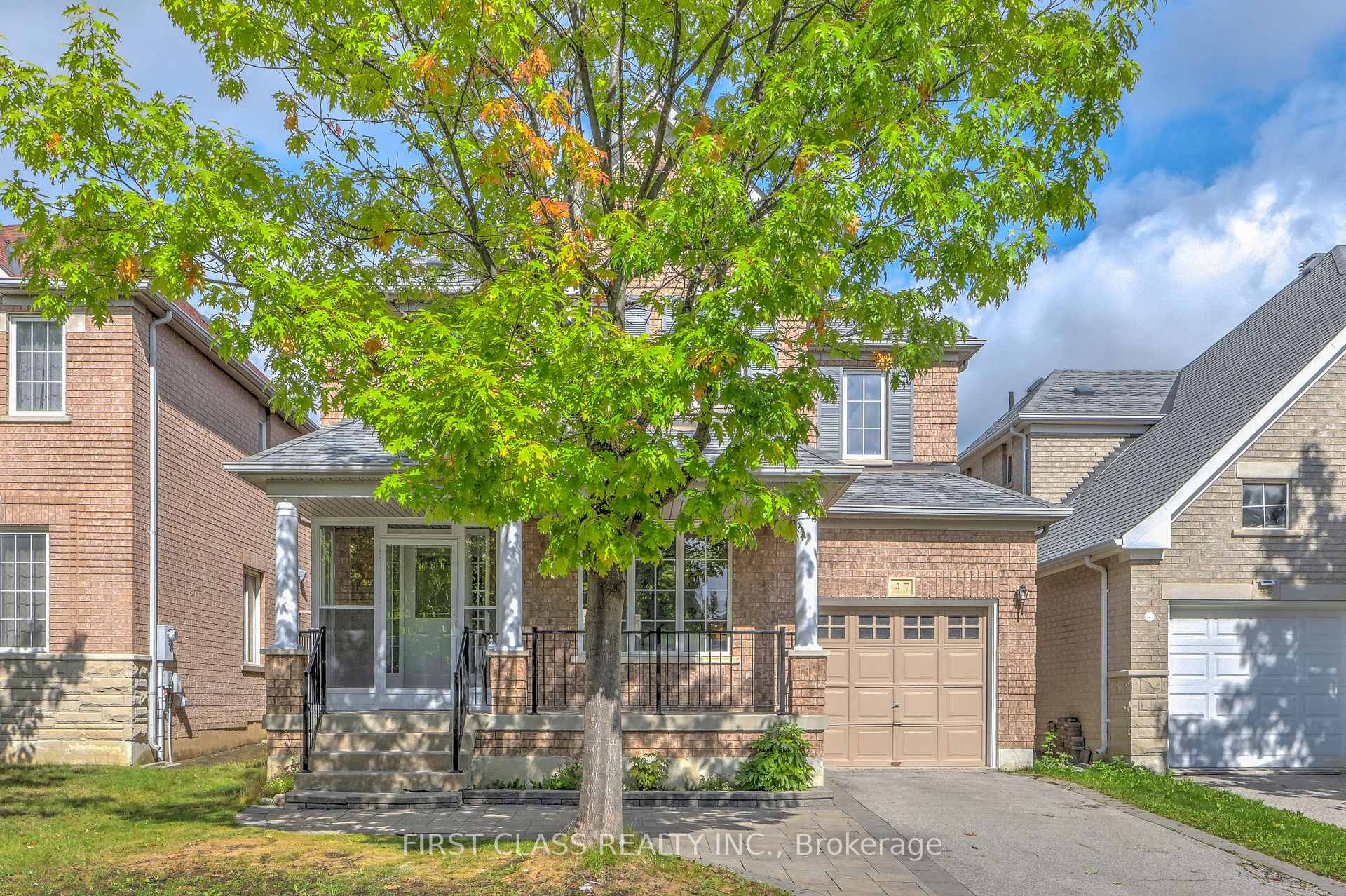 Photo 1 of 47 Lauraview Crescent, Markham, Berczy — HOMEH