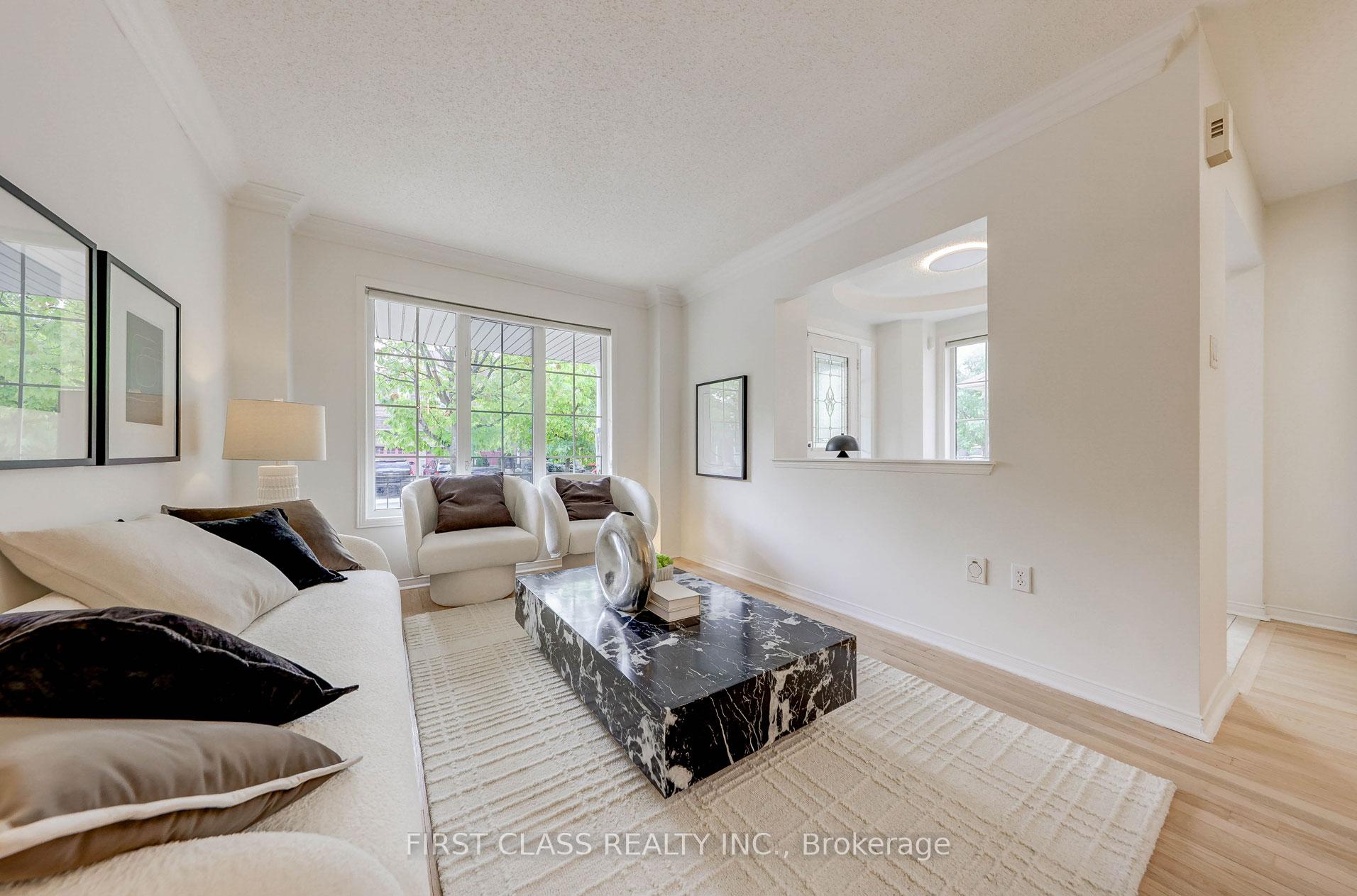 Photo 7 of 47 Lauraview Crescent, Markham, Berczy — HOMEH