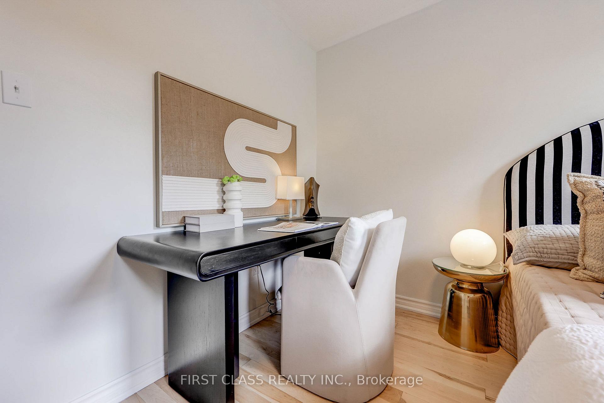 Photo 25 of 47 Lauraview Crescent, Markham, Berczy — HOMEH