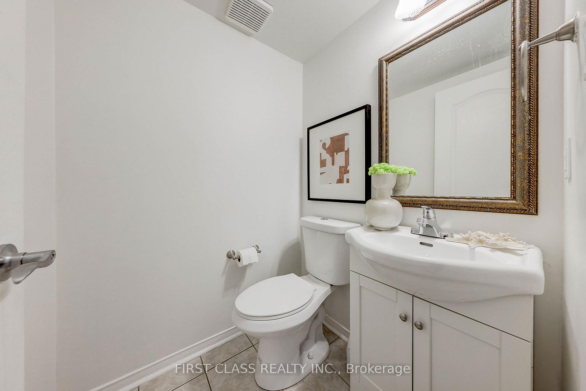 Photo 29 of 47 Lauraview Crescent, Markham, Berczy — HOMEH