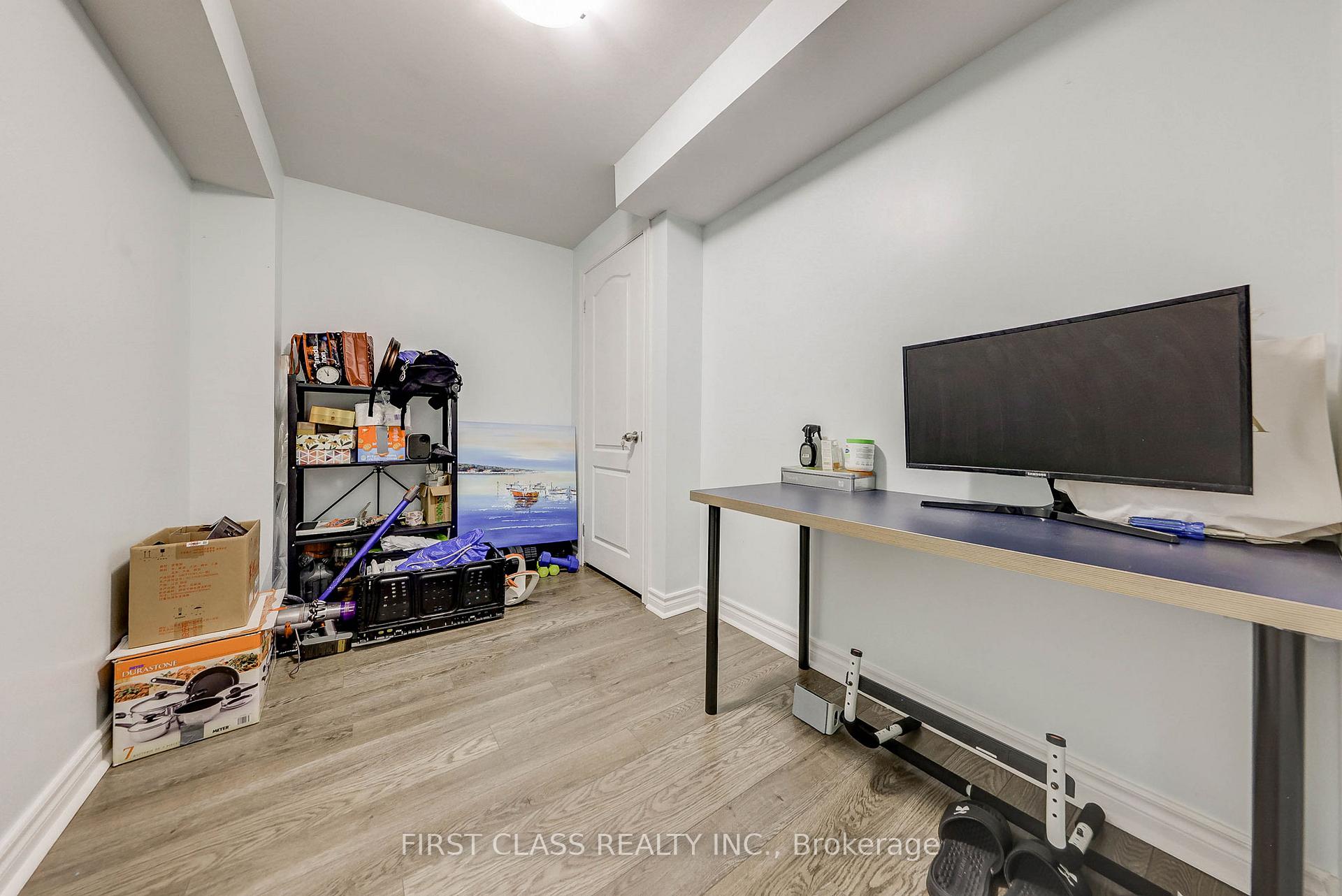 Photo 34 of 47 Lauraview Crescent, Markham, Berczy — HOMEH