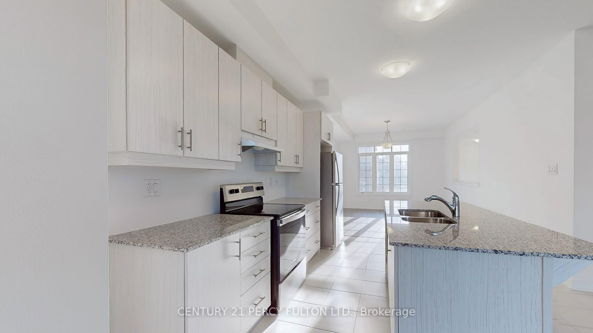 Photo 25 of 29 Calloway Way, Whitby, Downtown Whitby — HOMEH