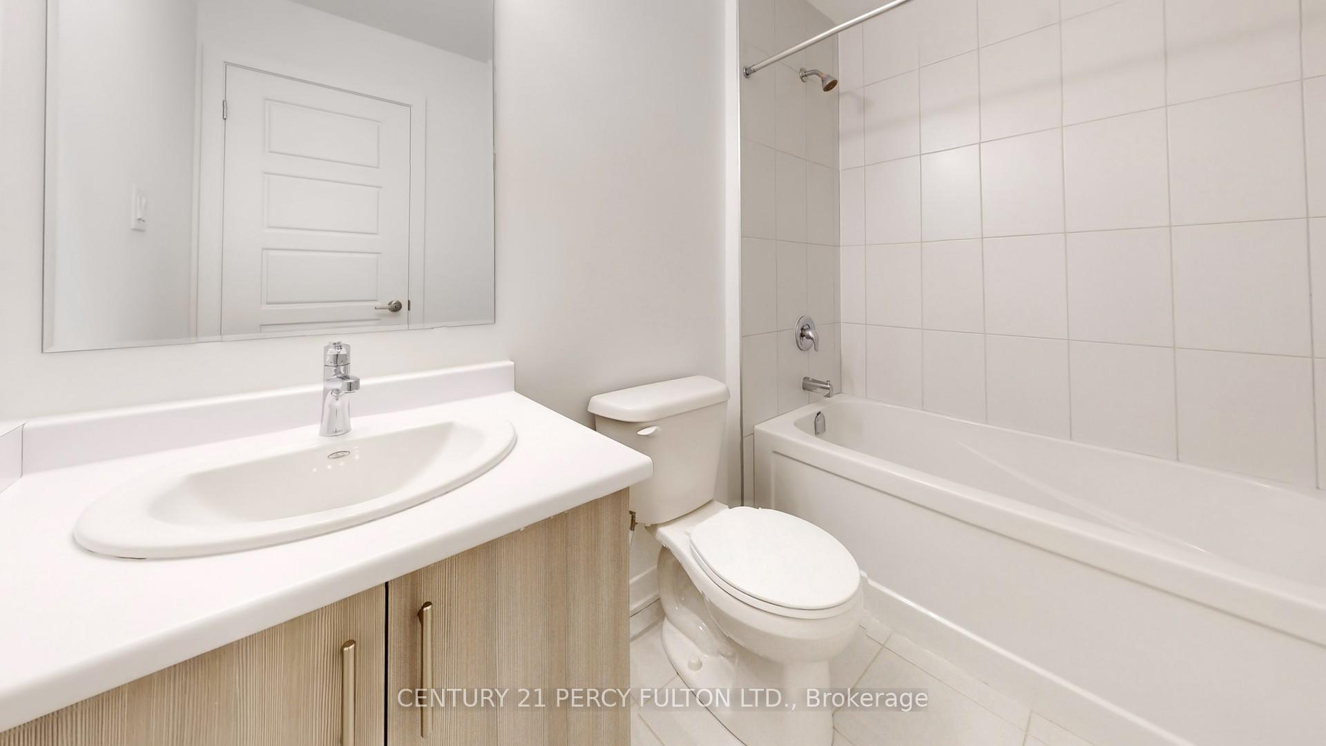 Photo 38 of 29 Calloway Way, Whitby, Downtown Whitby — HOMEH