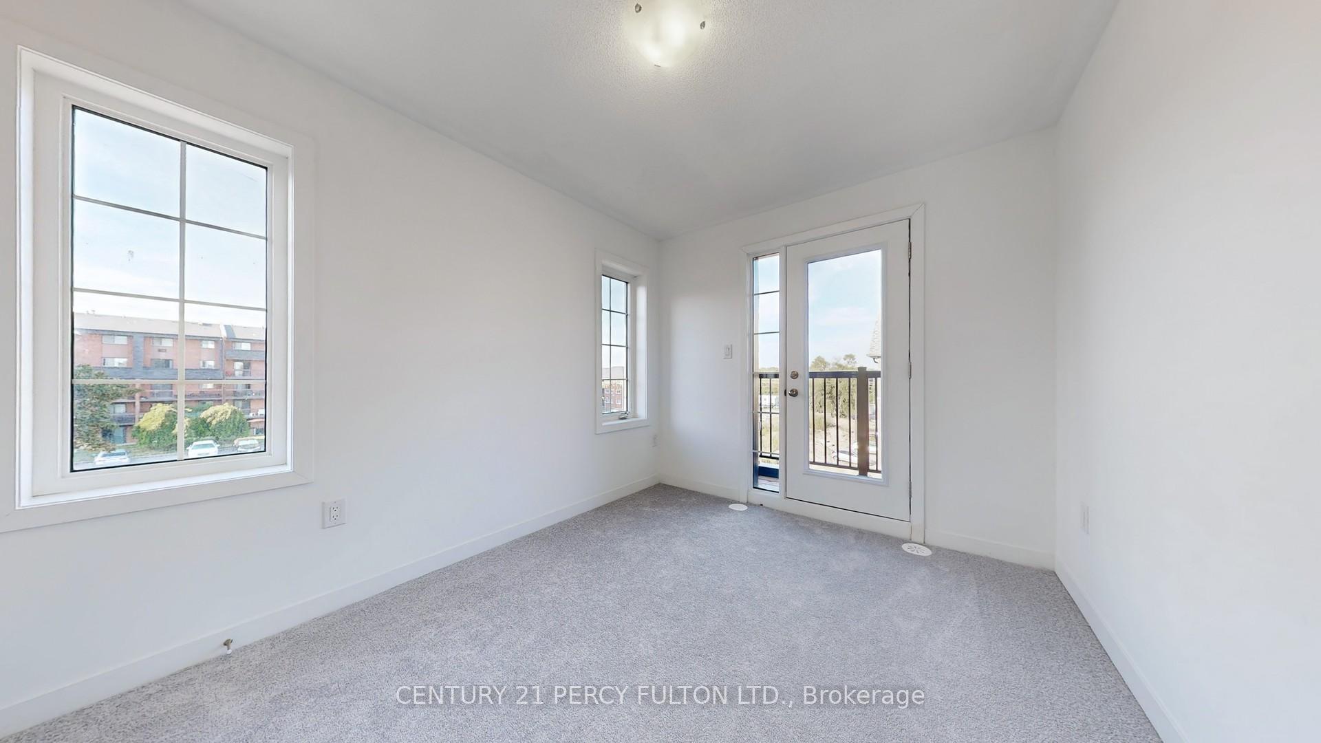 Photo 55 of 29 Calloway Way, Whitby, Downtown Whitby — HOMEH