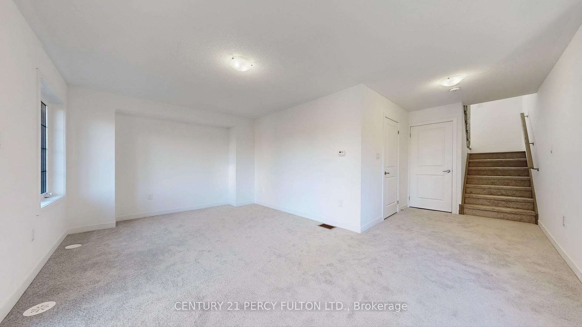 Photo 62 of 29 Calloway Way, Whitby, Downtown Whitby — HOMEH