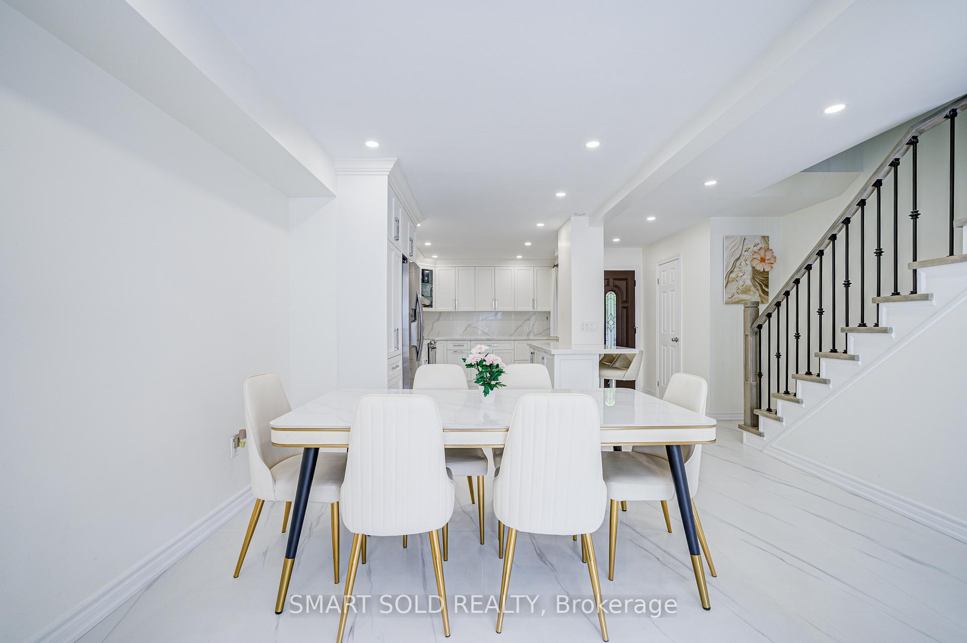 Photo 40 of 81 Rakewood Crescent, Scarborough, L'Amoreaux — HOMEH