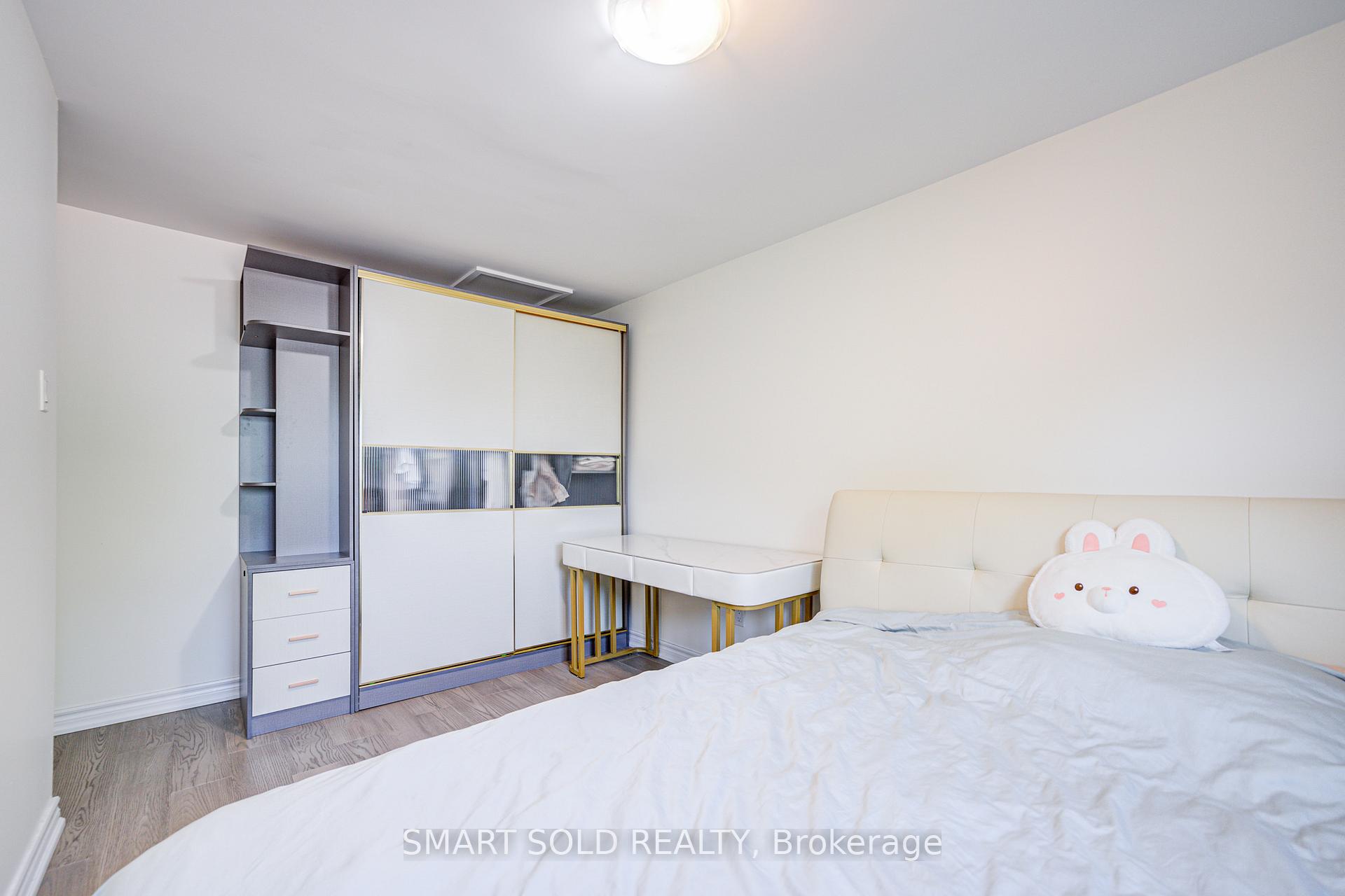 Photo 71 of 81 Rakewood Crescent, Scarborough, L'Amoreaux — HOMEH