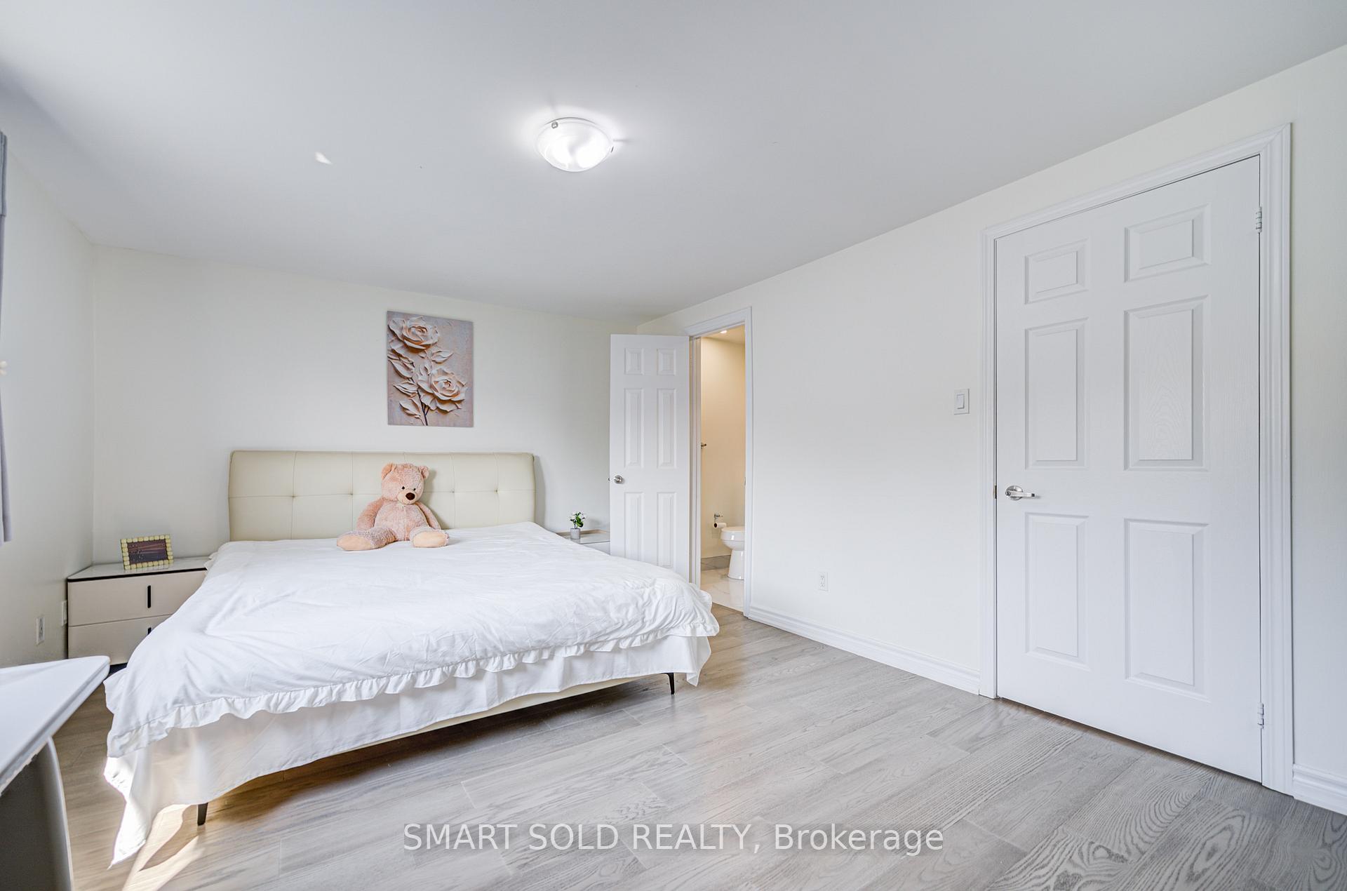 Photo 75 of 81 Rakewood Crescent, Scarborough, L'Amoreaux — HOMEH