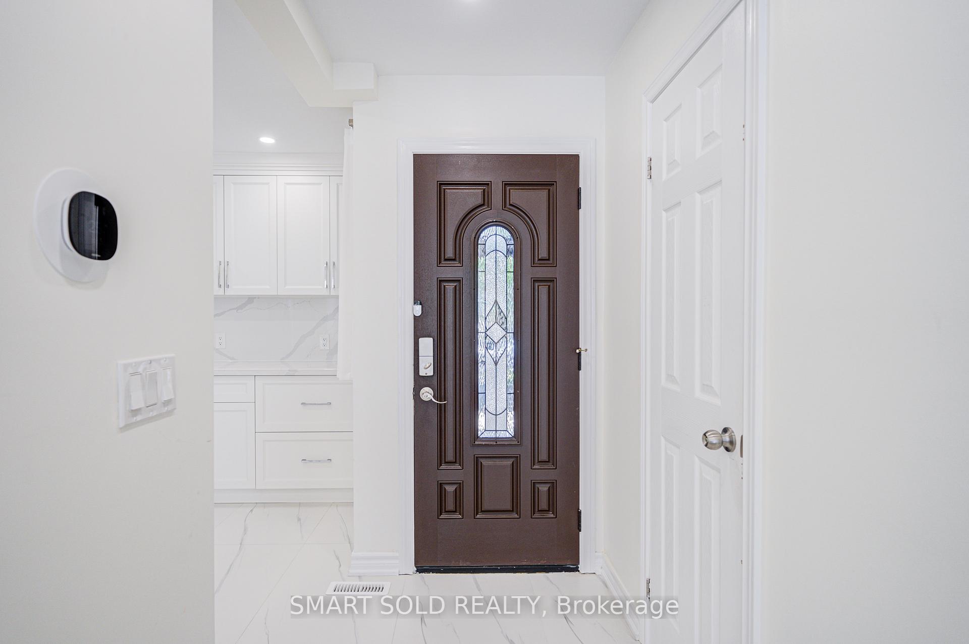 Photo 11 of 81 Rakewood Crescent, Scarborough, L'Amoreaux — HOMEH