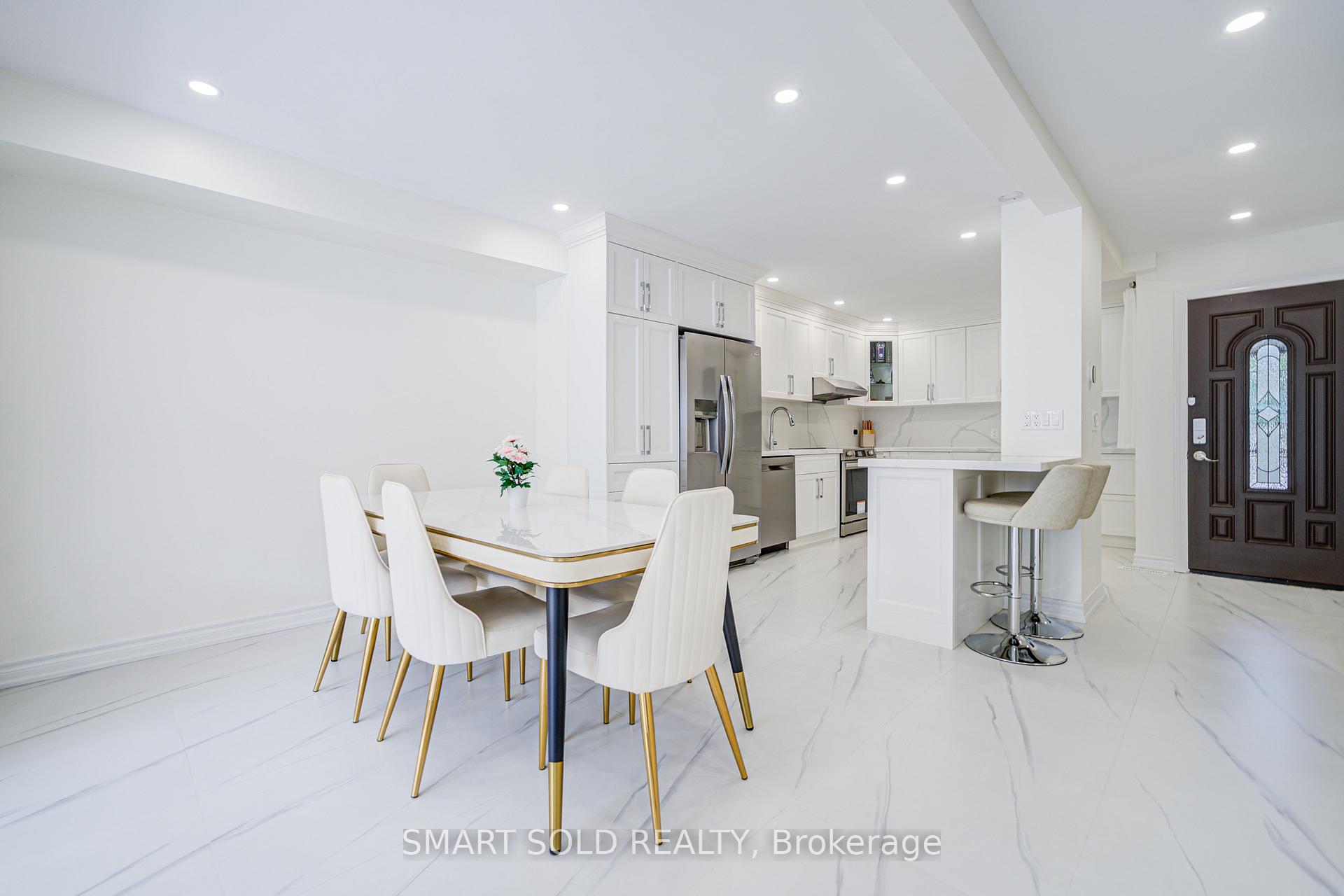 Photo 43 of 81 Rakewood Crescent, Scarborough, L'Amoreaux — HOMEH