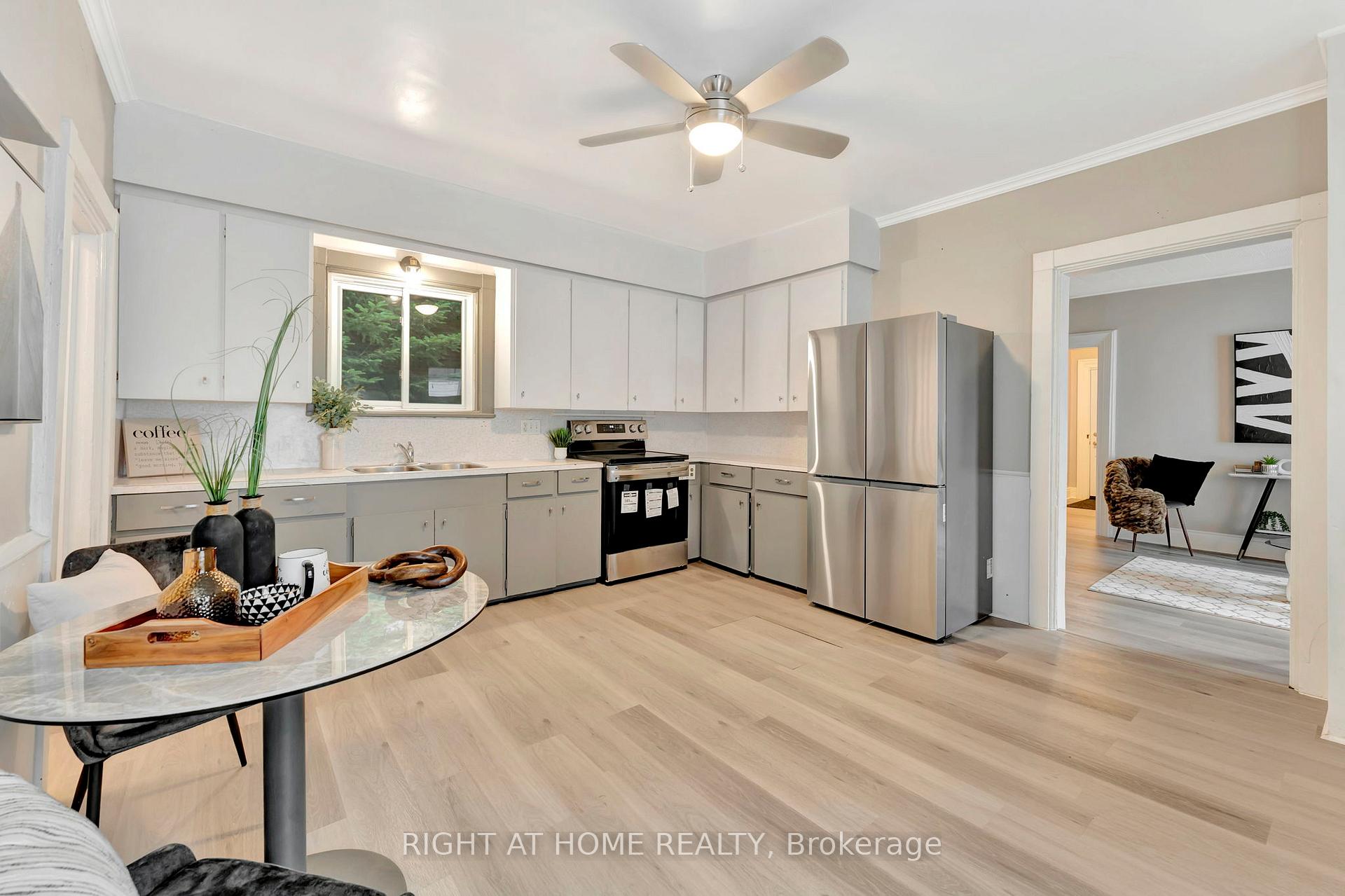 Photo 10 of 462 Upper Wellington Street, Hamilton, Centremount — HOMEH