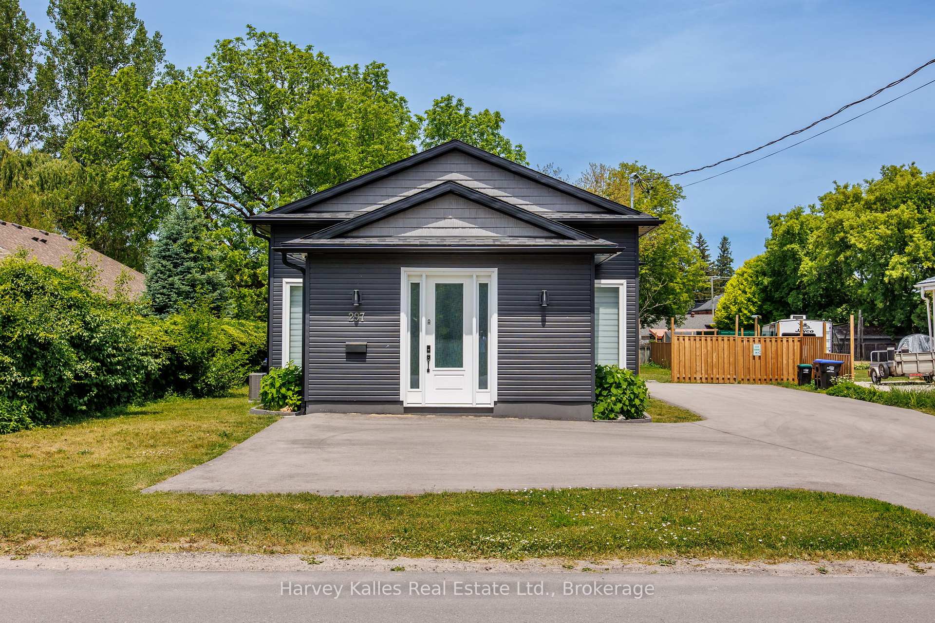 Photo 1 of Unit Unit C, 297 Seventh Street, Collingwood — HOMEH