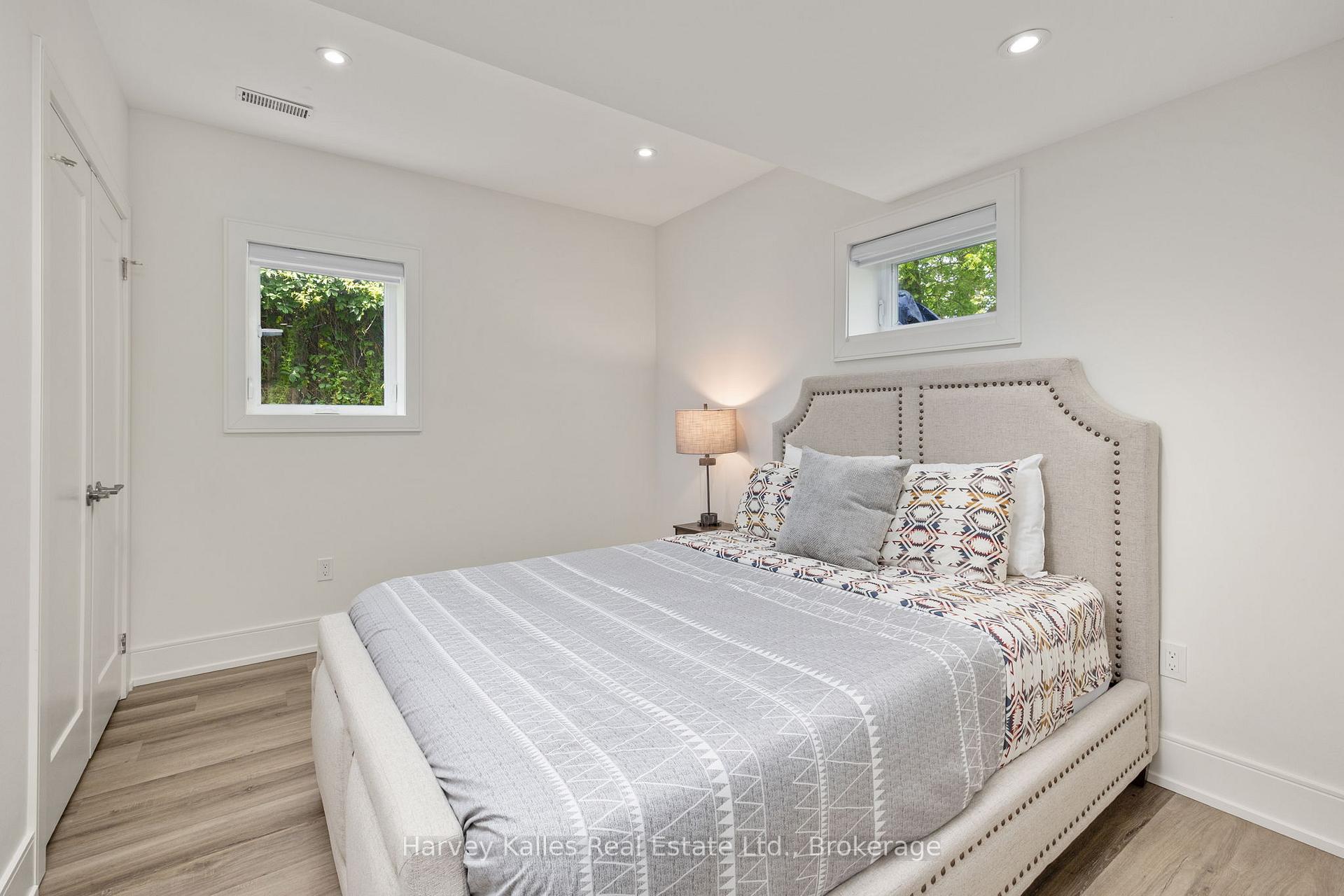 Photo 13 of Unit Unit C, 297 Seventh Street, Collingwood — HOMEH