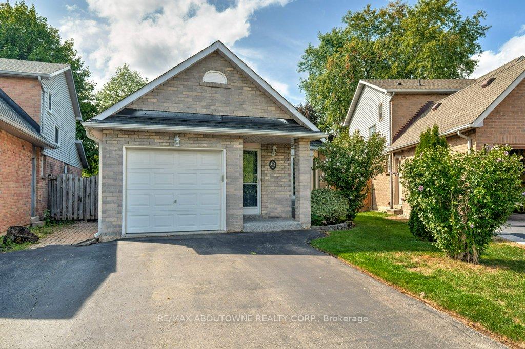Photo 1 of 814 Miriam Crescent, Burlington, Brant — HOMEH