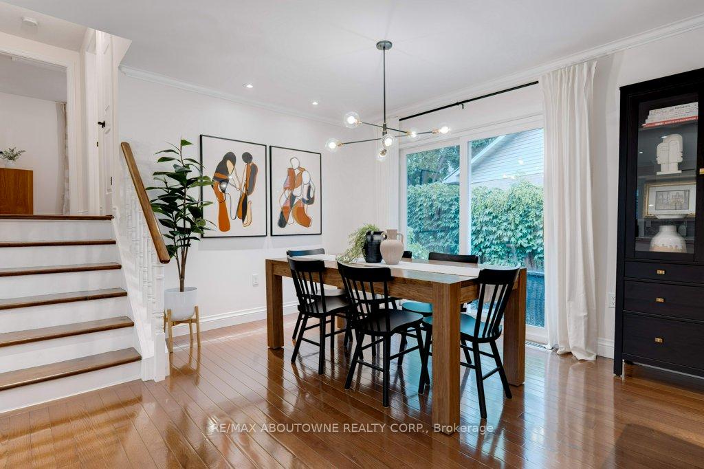 Photo 5 of 814 Miriam Crescent, Burlington, Brant — HOMEH