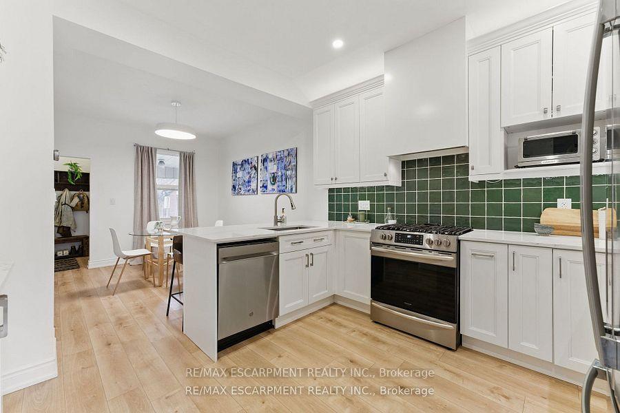 Photo 13 of 50 Harvey Street, Hamilton, Gibson — HOMEH