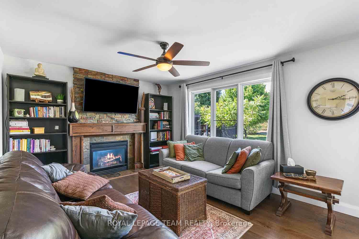 Photo 19 of 1271 Collier Crescent, Ottawa, Greely — HOMEH