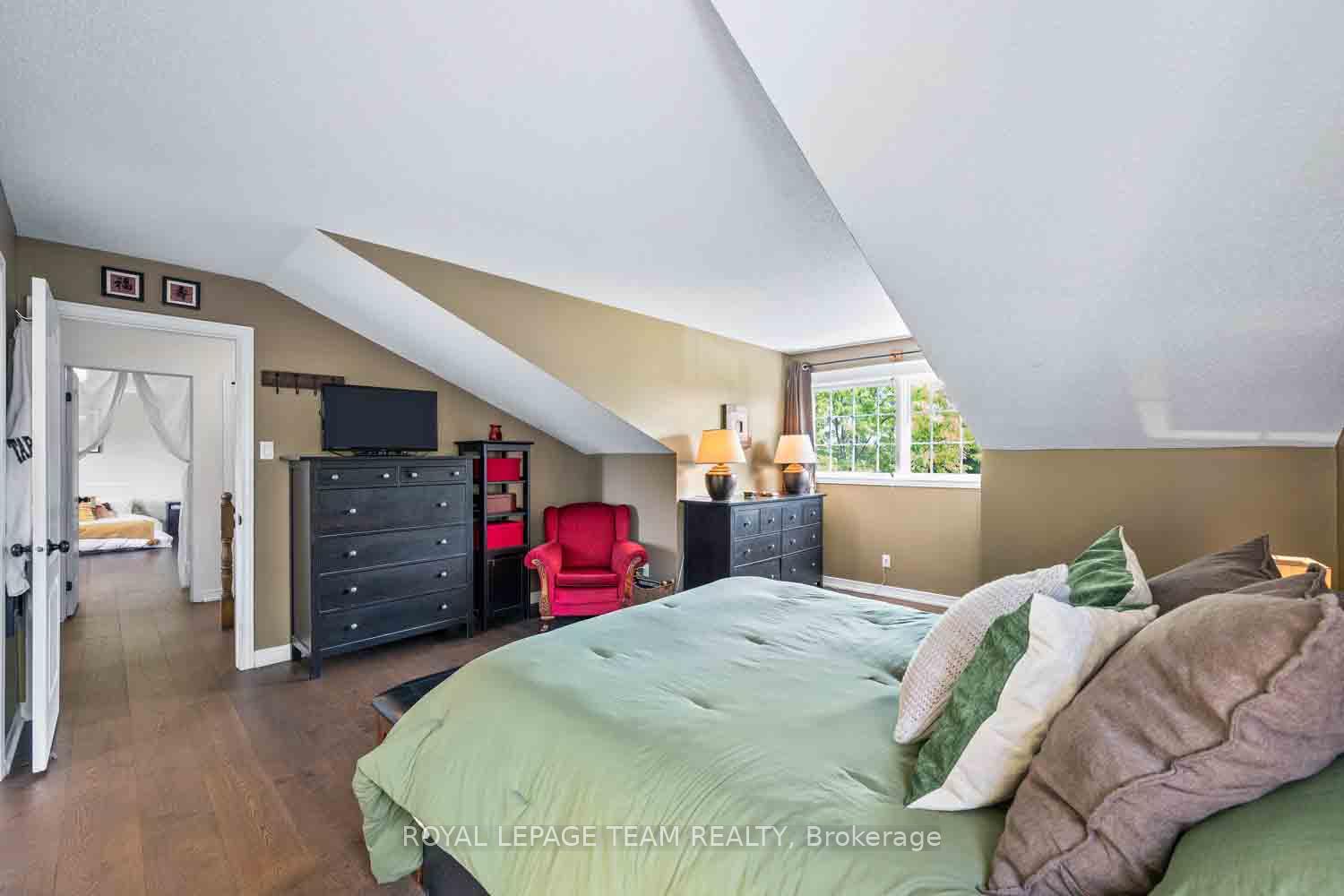 Photo 24 of 1271 Collier Crescent, Ottawa, Greely — HOMEH