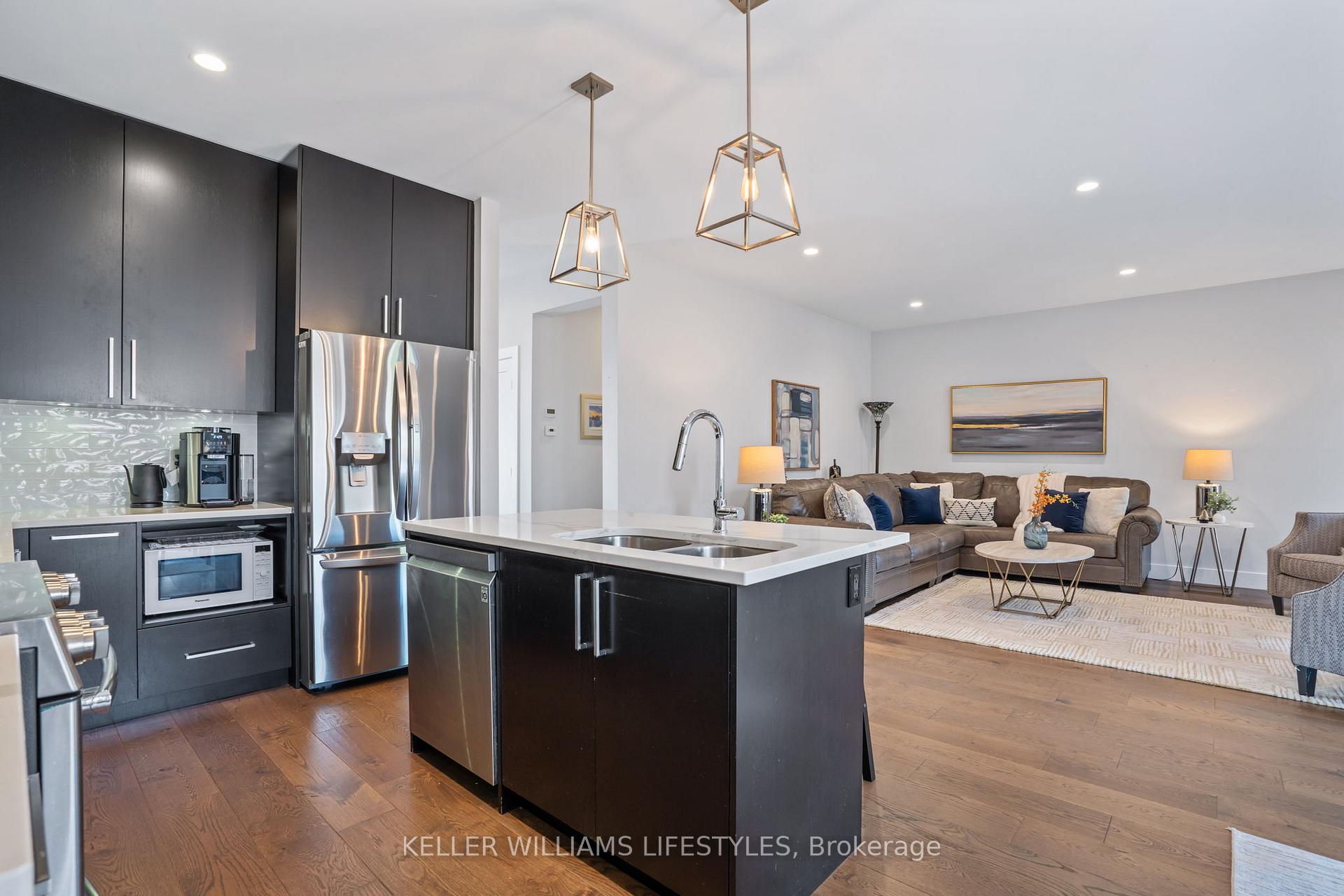 Photo 16 of 1200 Silverfox Drive, London, North S — HOMEH