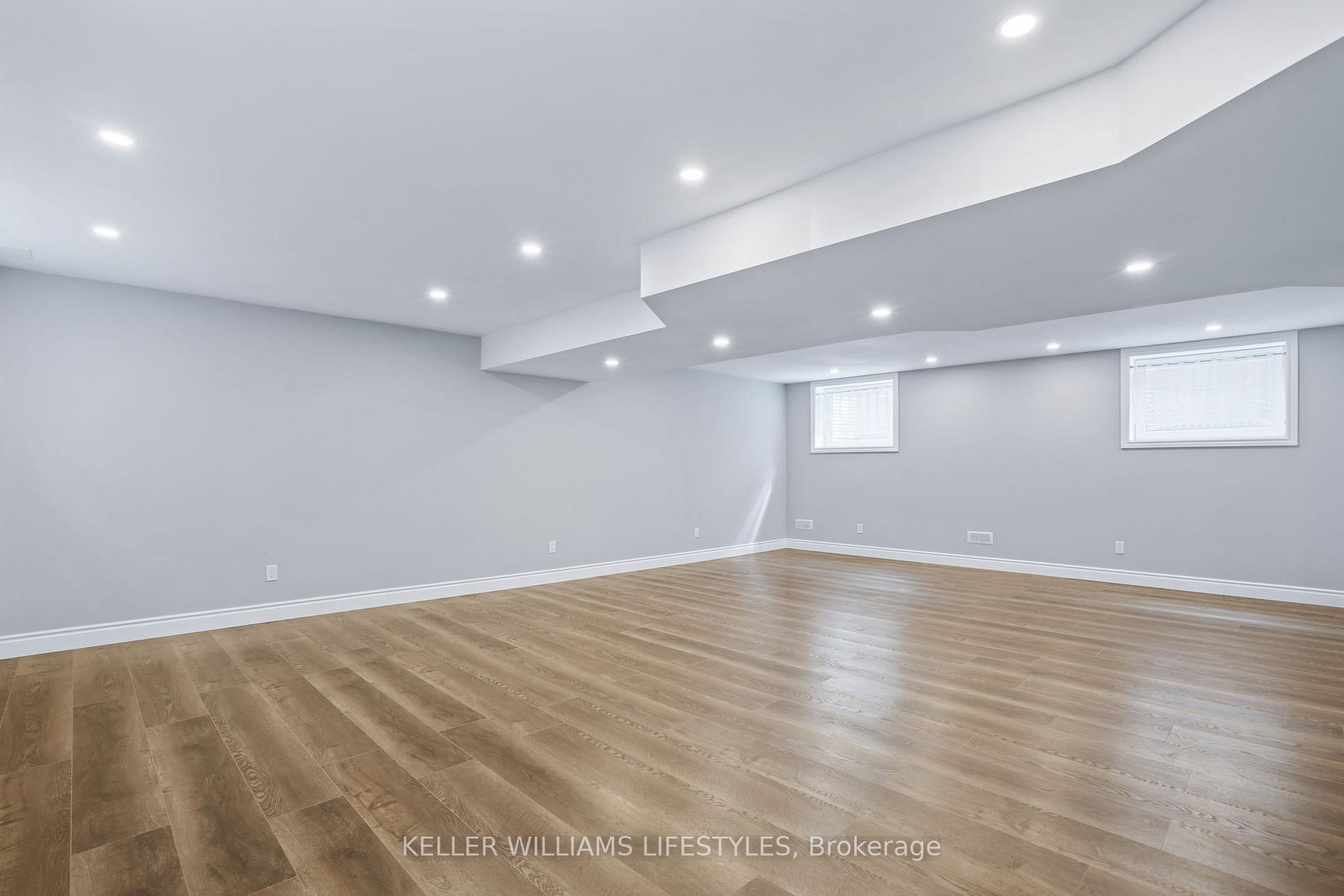 Photo 35 of 1200 Silverfox Drive, London, North S — HOMEH