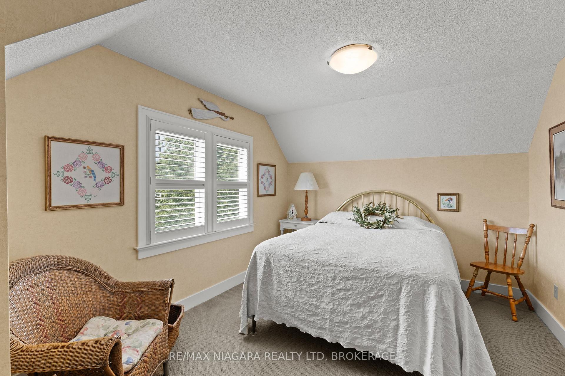 Photo 21 of 472 Geneva Street, St. Catharines, Vine/Linwell — HOMEH
